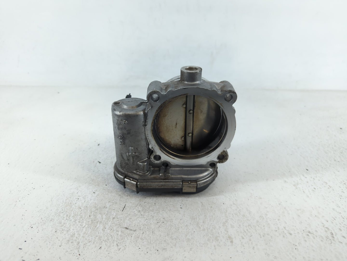 2011-2016 Chrysler Town & Country Throttle Body P/N:0 280 750 570 05184349AC Fits OEM Used Auto Parts - Oemusedautoparts1.co