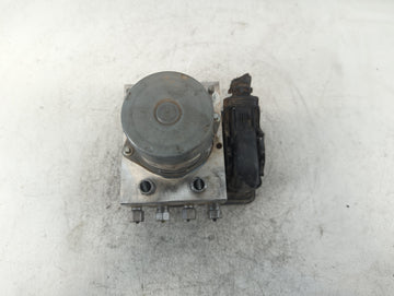 2014 Chrysler Town & Country ABS Pump Control Module Replacement P/N:P68183803AC Fits OEM Used Auto Parts