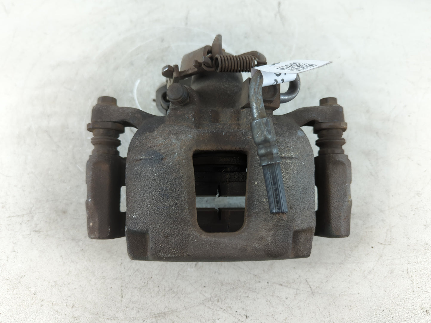 2012-2016 Chrysler Town & Country Front Driver Left Brake Caliper - Oemusedautoparts1.com