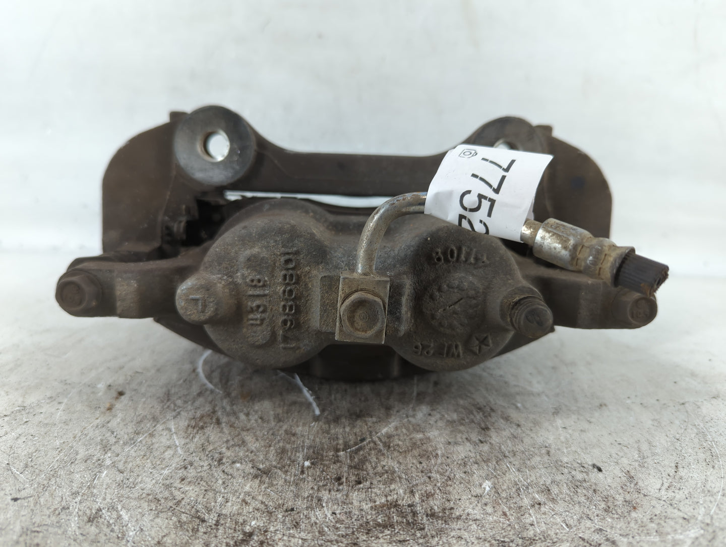 2008-2016 Chrysler Town & Country Rear Driver Left Brake Caliper - Oemusedautoparts1.com