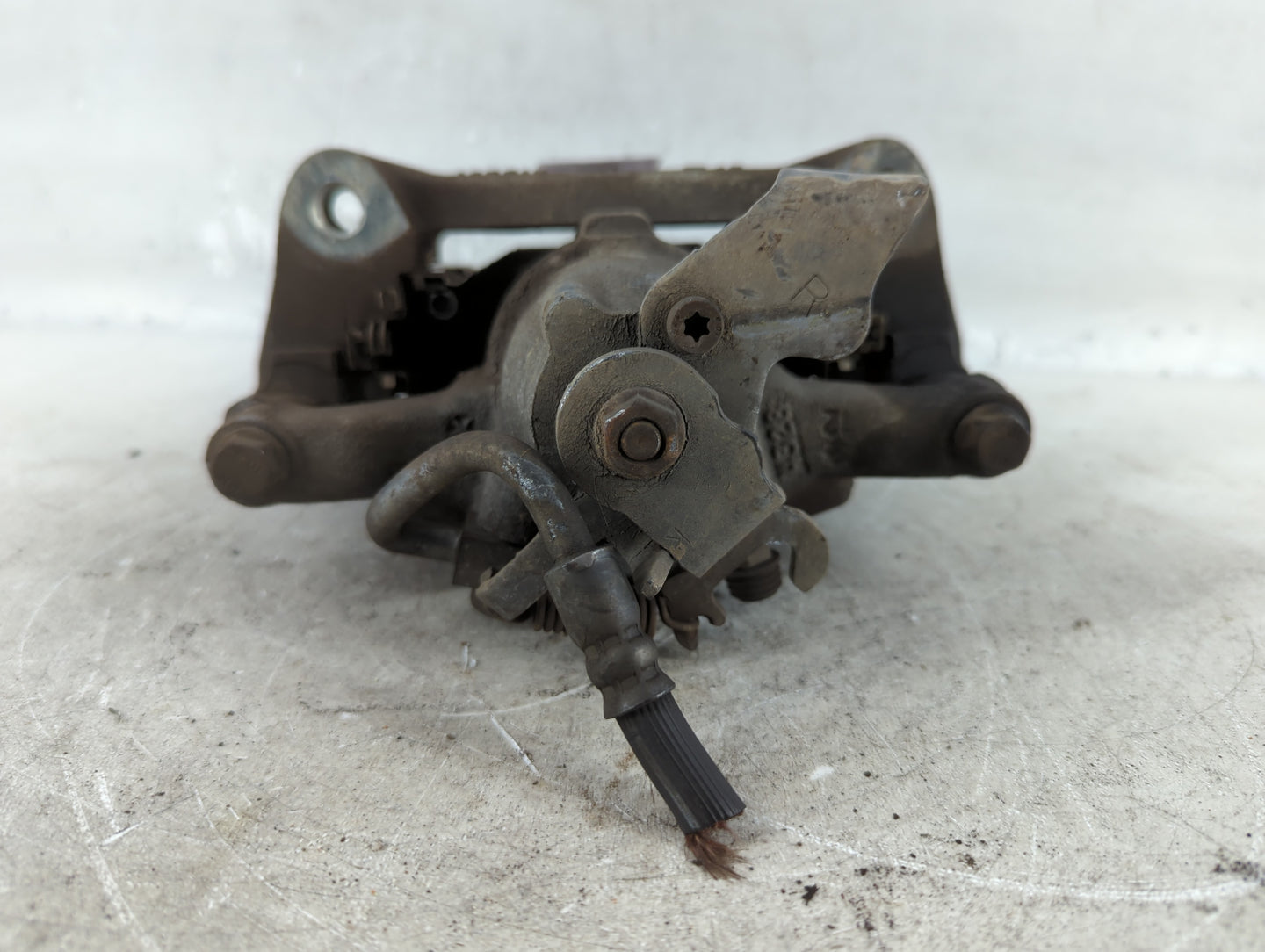 2008-2016 Chrysler Town & Country Front Passenger Right Brake Caliper - Oemusedautoparts1.com