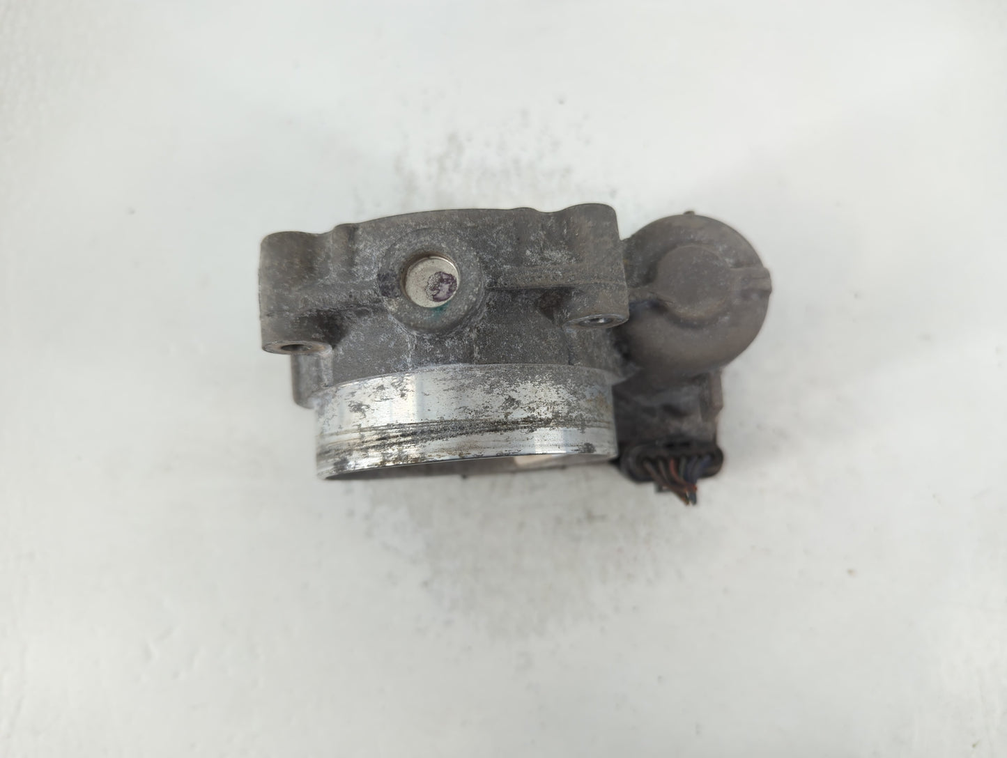 2011-2016 Chrysler Town & Country Throttle Body P/N:05184349AC Fits OEM Used Auto Parts - Oemusedautoparts1.com