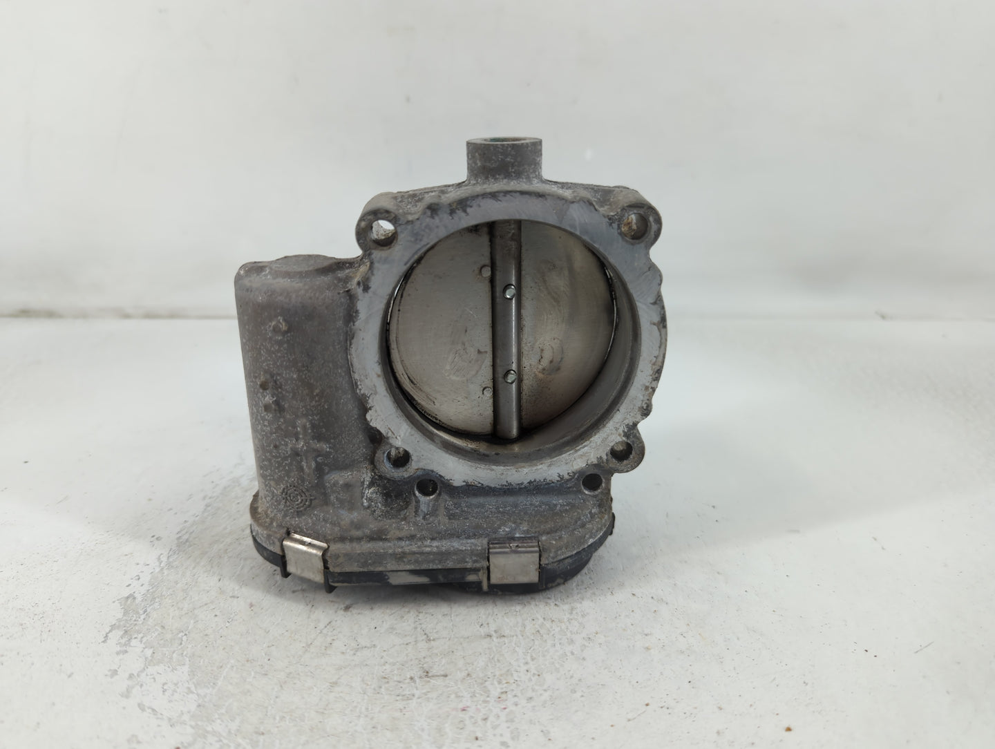 2011-2016 Chrysler Town & Country Throttle Body P/N:05184349AC Fits OEM Used Auto Parts - Oemusedautoparts1.com