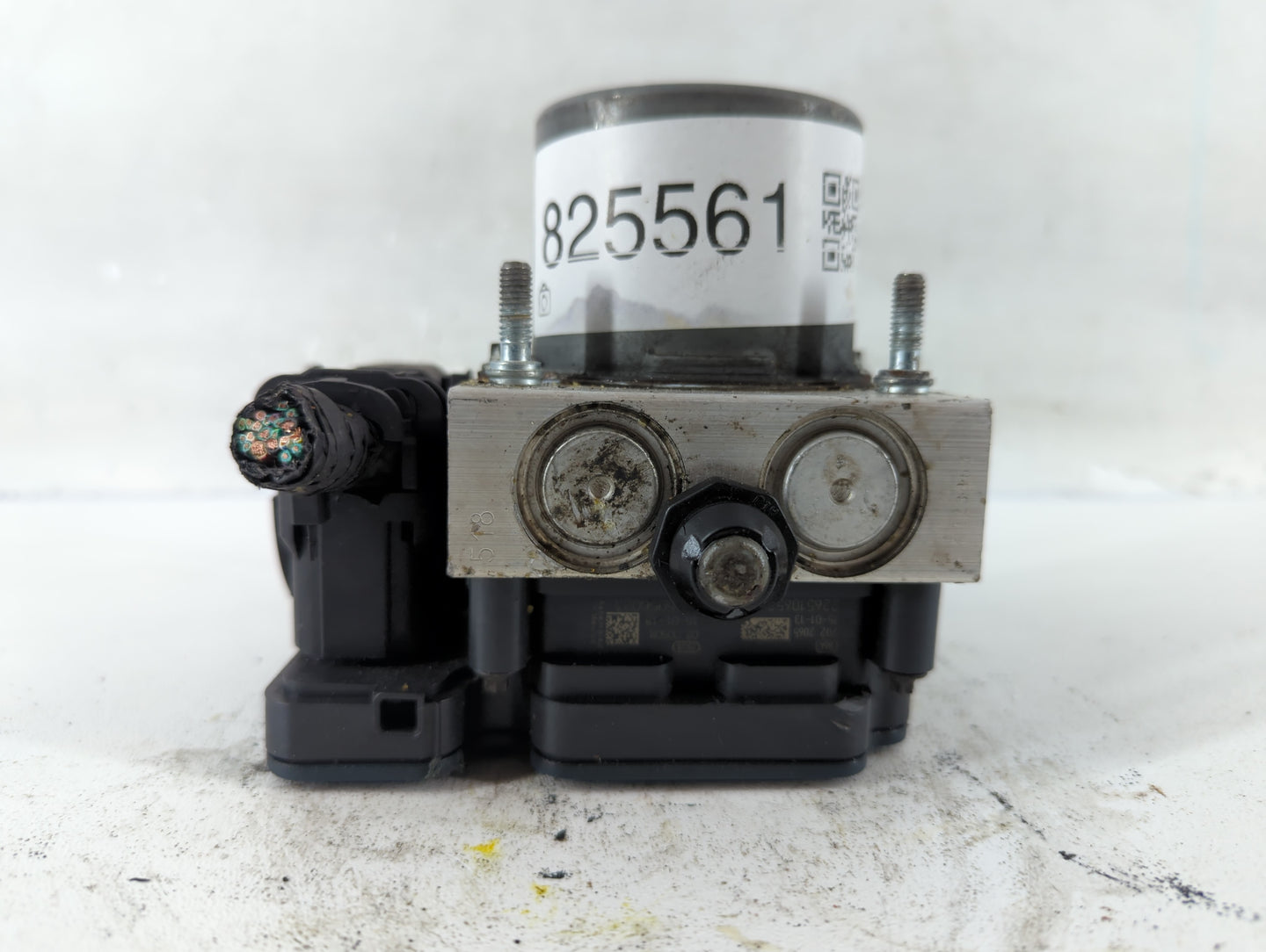 2015-2016 Chrysler Town & Country ABS Pump Control Module Replacement P/N:P68183803AC Fits Fits 2015 2016 2017 2018 2019 202