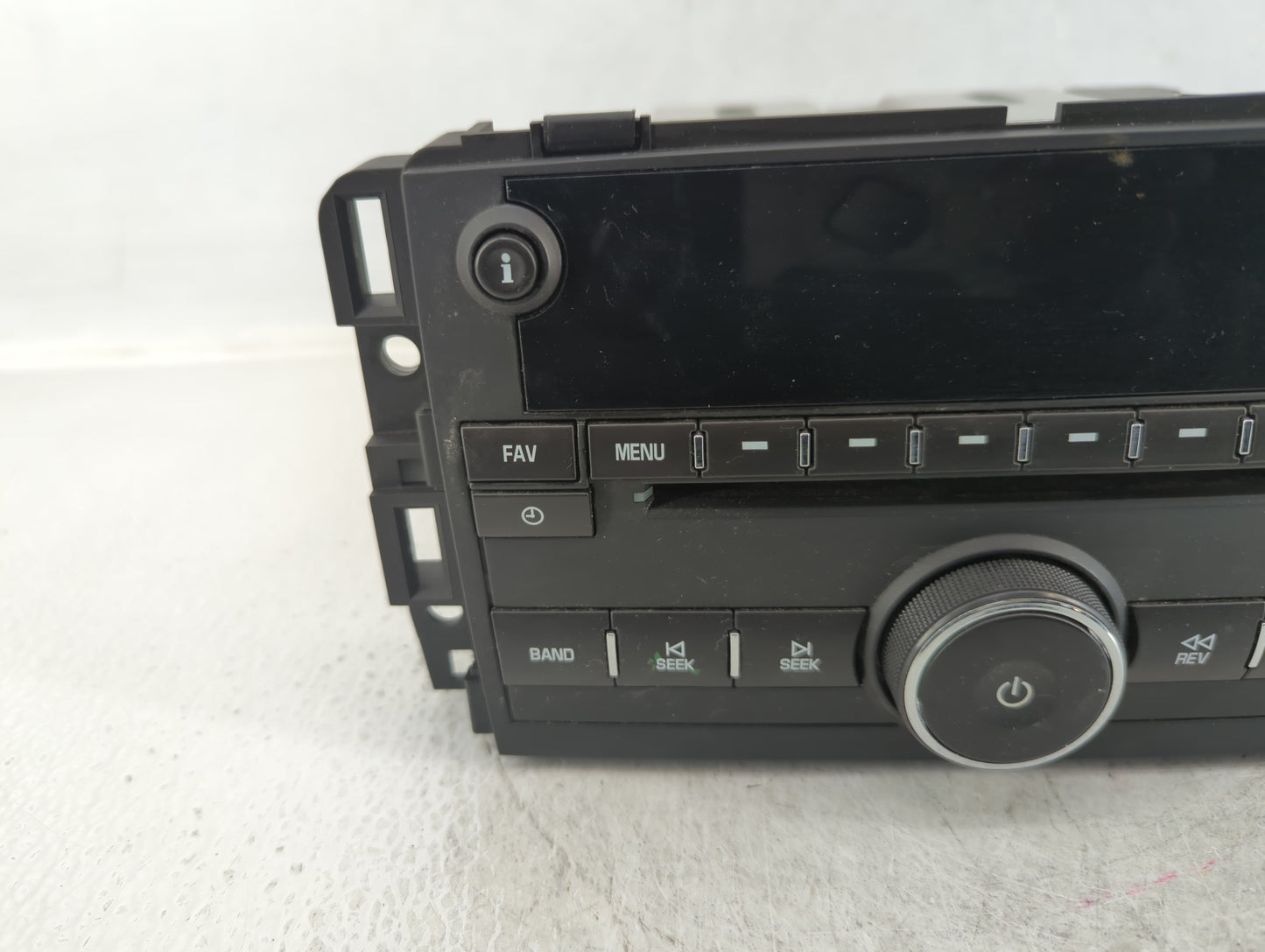 2015 Chrysler Traveler Radio AM FM Cd Player Receiver Replacement P/N:20935116 Fits OEM Used Auto Parts - Oemusedautoparts1.