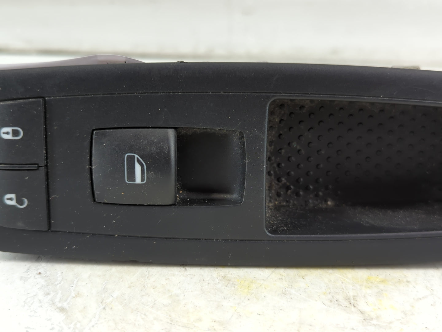 2015 Dodge Caravan Master Power Window Switch Replacement Driver Side Left P/N:68110864AA Fits OEM Used Auto Parts - Oemused