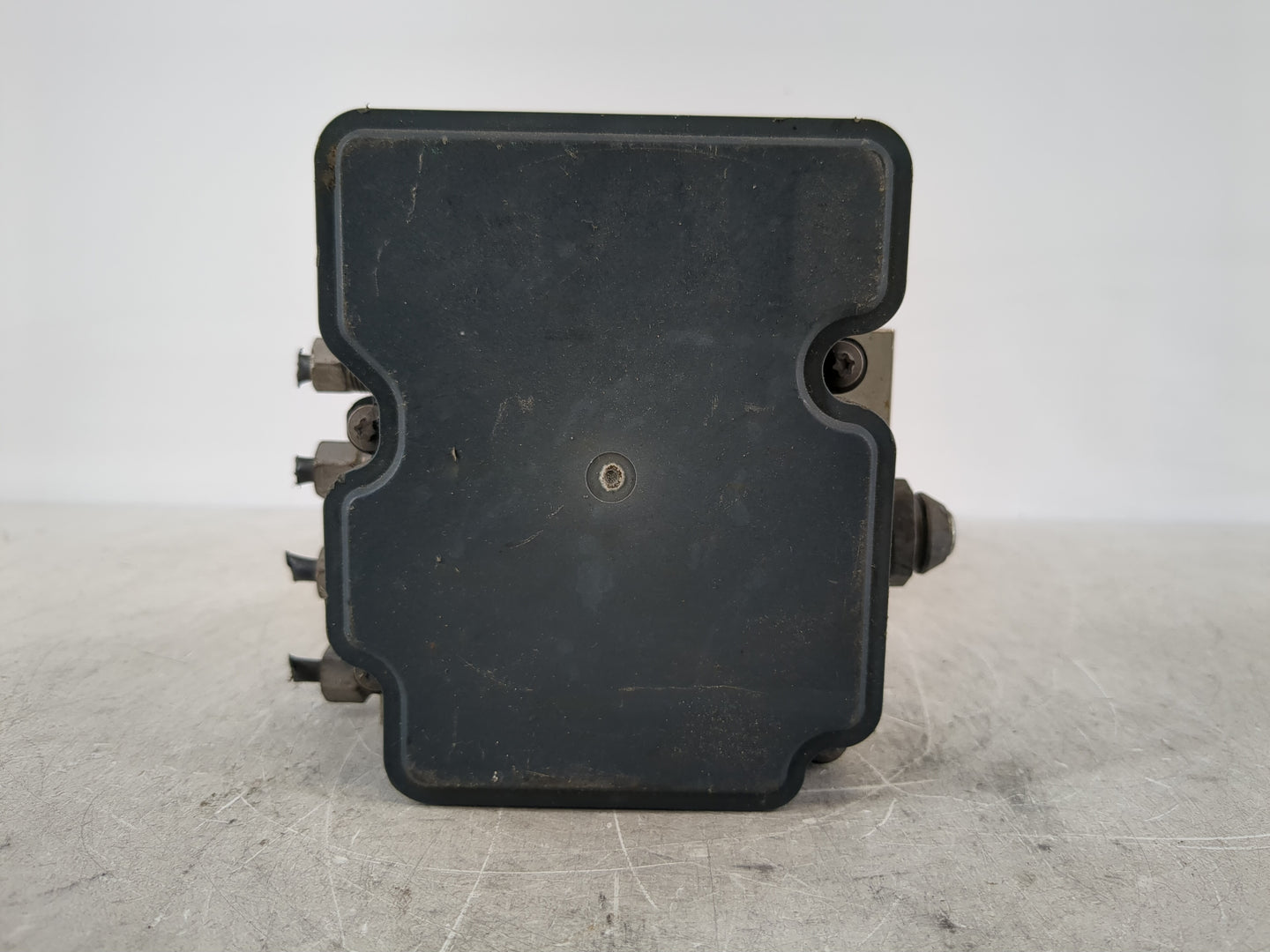 2015 Dodge Caravan ABS Pump Control Module Replacement P/N:P68183803AC Fits Fits 2016 2017 2018 2019 2020 OEM Used Auto Part