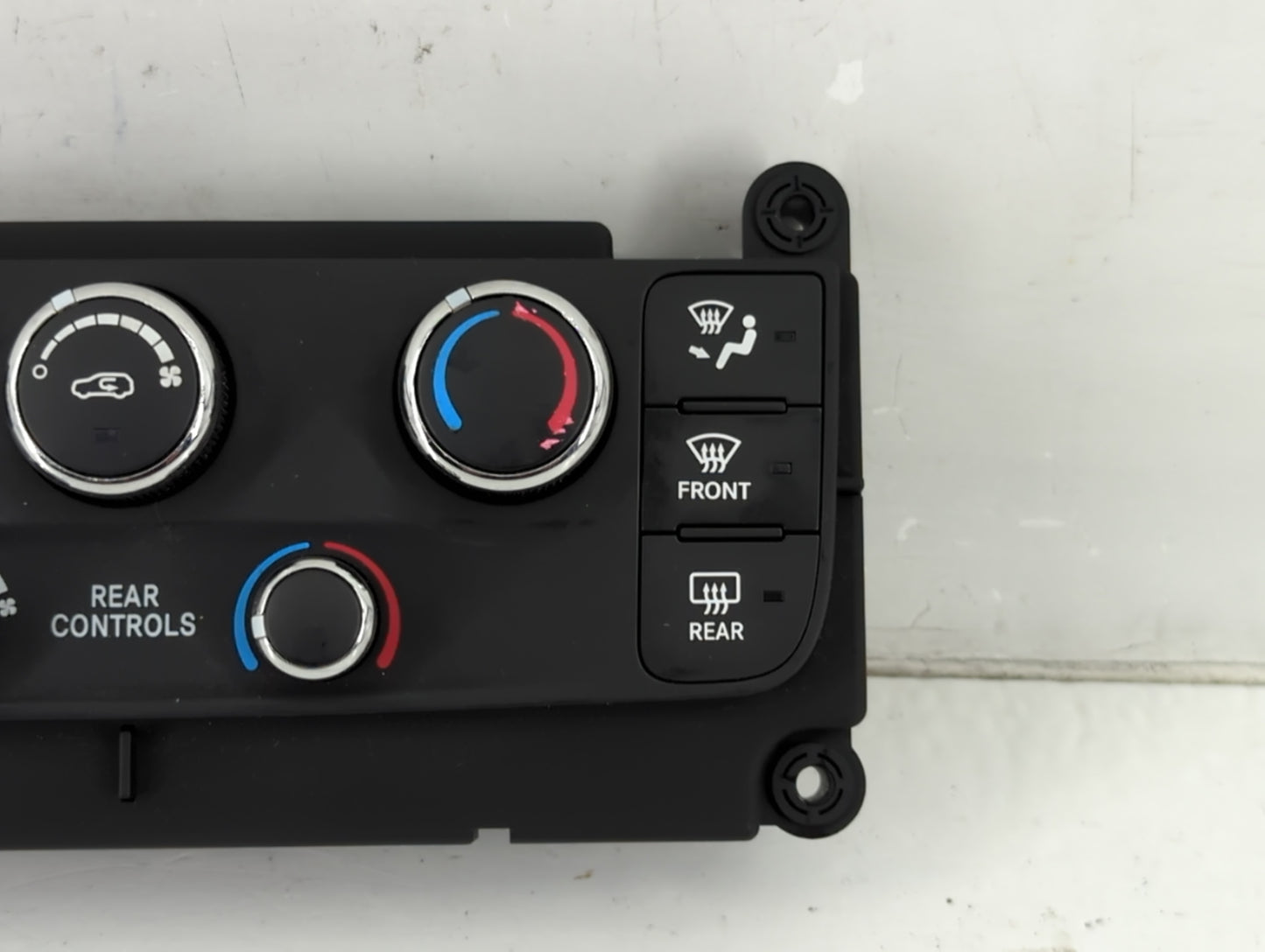 2015 Dodge Caravan Climate Control Module Temperature AC/Heater Replacement P/N:P55111240AH Fits OEM Used Auto Parts - Oemus