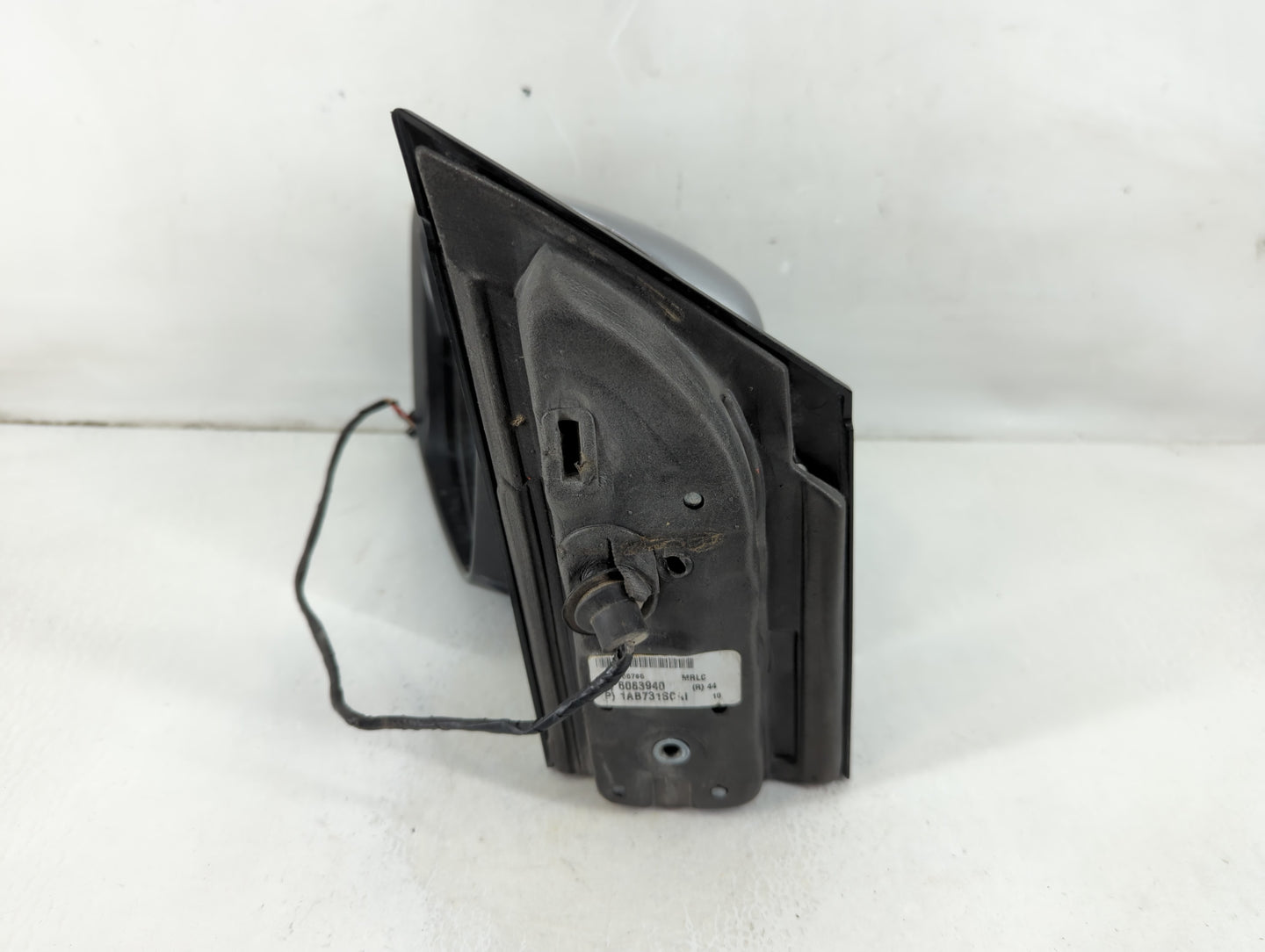 2015 Dodge Caravan Driver Side View Mirror - Left Door Mirror OEM Used - Oemusedautoparts1.com