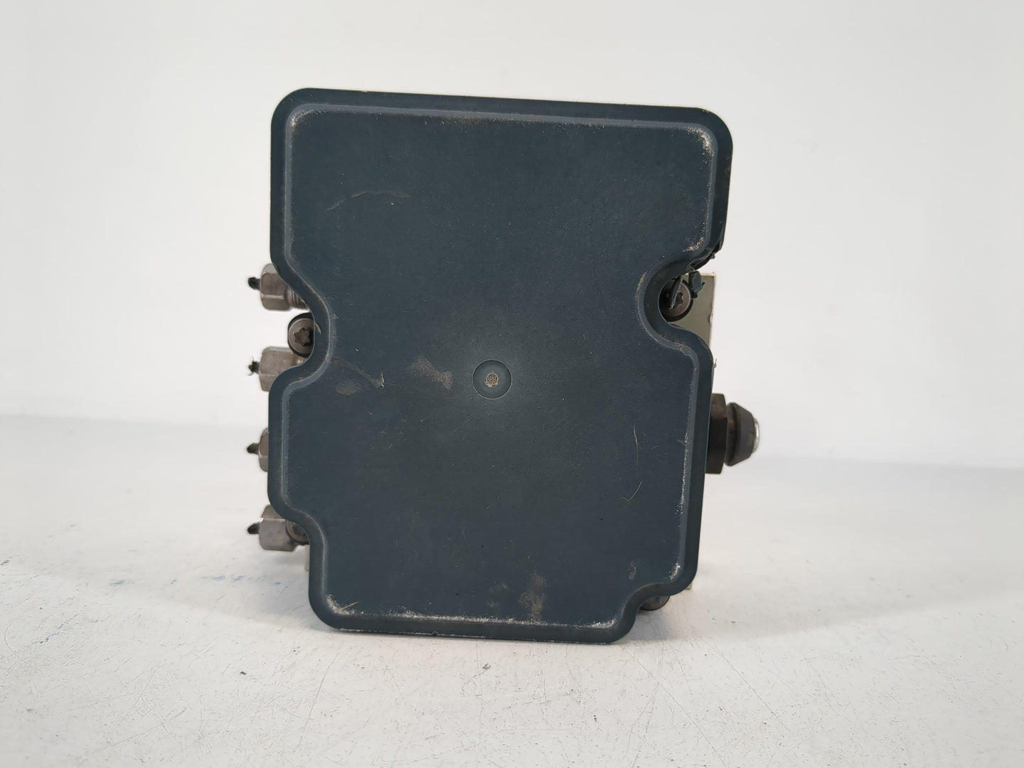 2015 Dodge Caravan ABS Pump Control Module Replacement P/N:P68183803AC Fits Fits 2016 2017 2018 2019 2020 OEM Used Auto Part