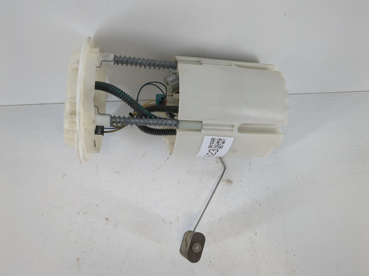 Dodge Caravan Electrical Gas Fuel Pump Assembly - Oemusedautoparts1.com