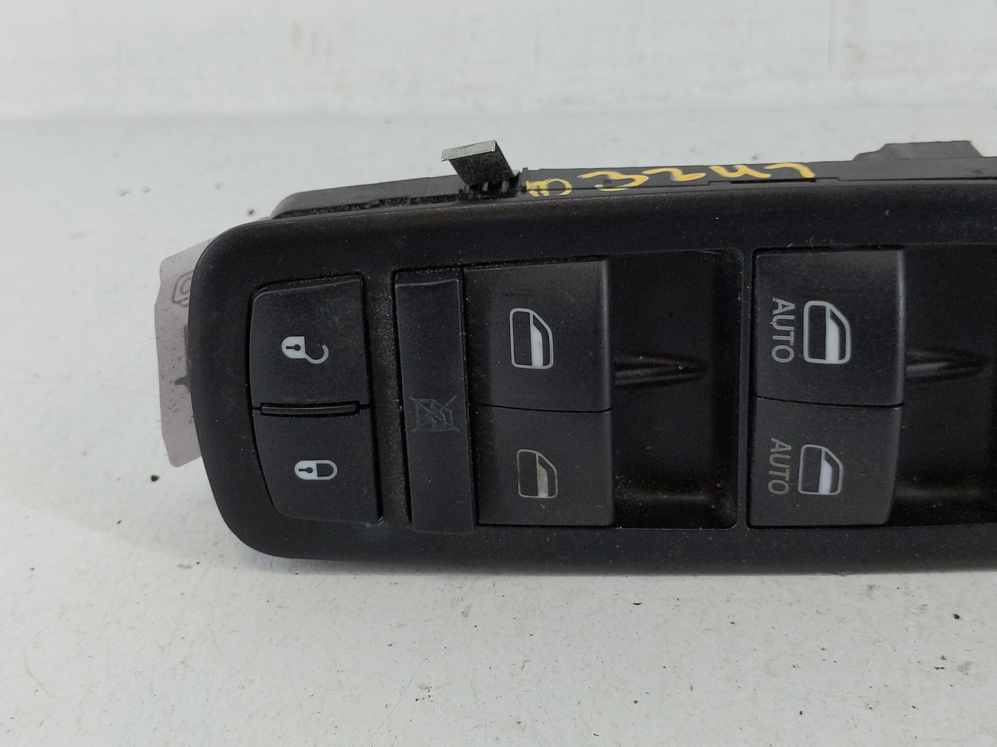 2015 Dodge Caravan Master Power Window Switch Replacement Driver Side Left P/N:68110871AA 68298871AA Fits OEM Used Auto Part