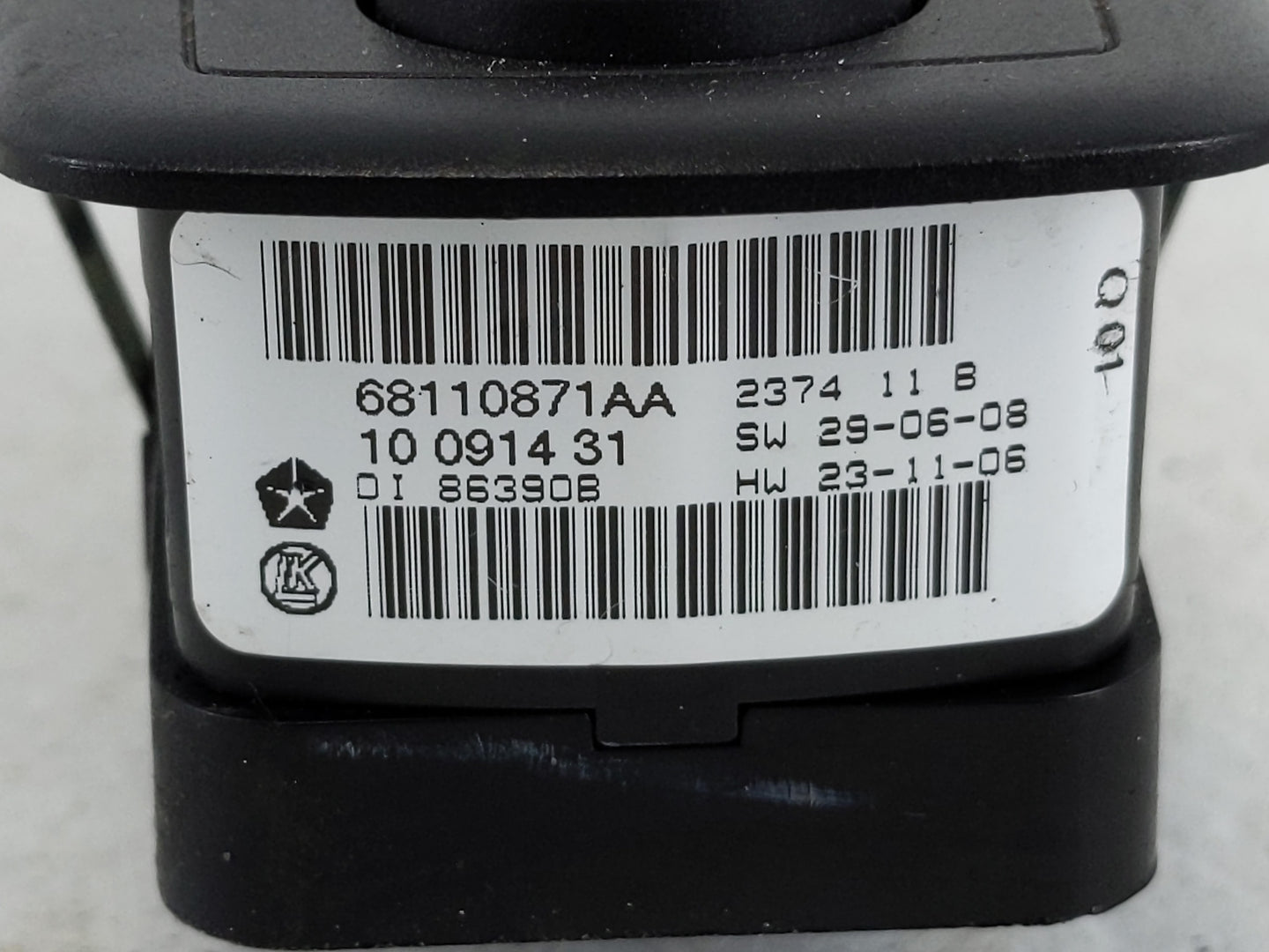 2015 Dodge Caravan Master Power Window Switch Replacement Driver Side Left P/N:68110871AA 68298871AA Fits OEM Used Auto Part