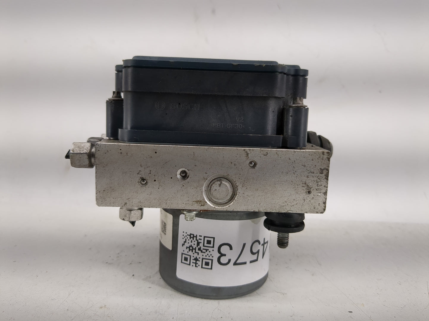 2015 Dodge Caravan ABS Pump Control Module Replacement P/N:P68183B03AC Fits Fits 2016 2017 2018 2019 2020 OEM Used Auto Part