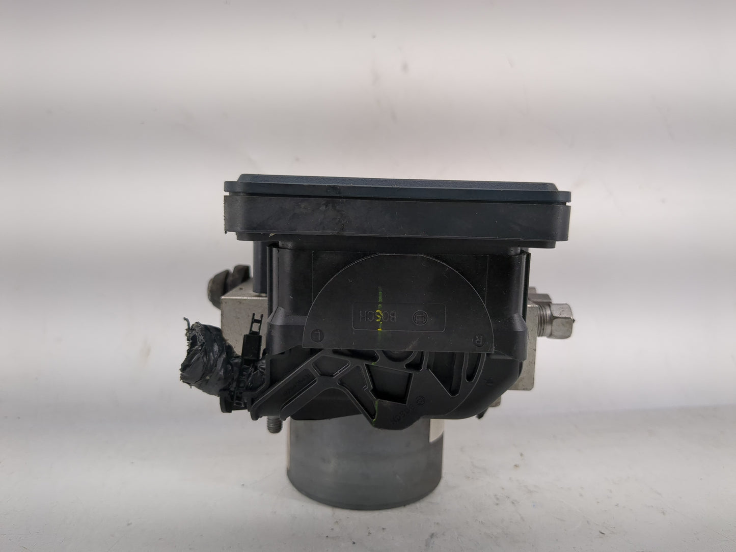 2015 Dodge Caravan ABS Pump Control Module Replacement P/N:P68183B03AC Fits Fits 2016 2017 2018 2019 2020 OEM Used Auto Part