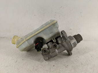 compare product Dodge Caravan Brake Master Cylinder 1220899