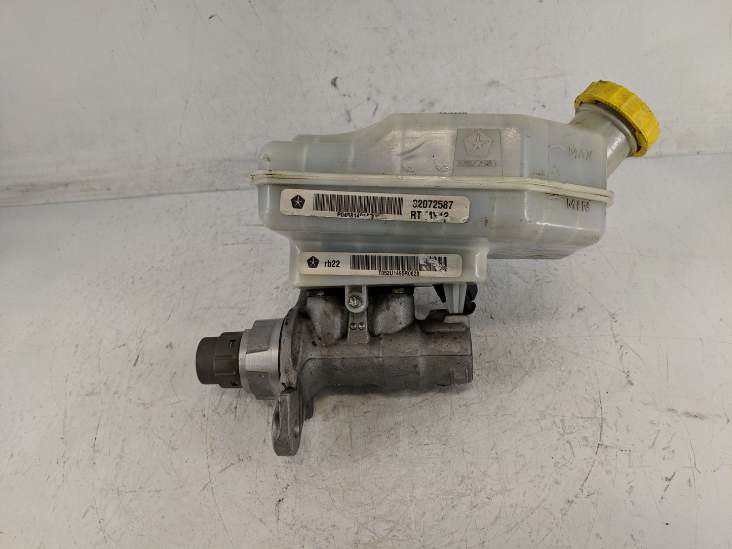 Dodge Caravan Brake Master Cylinder - Oemusedautoparts1.com