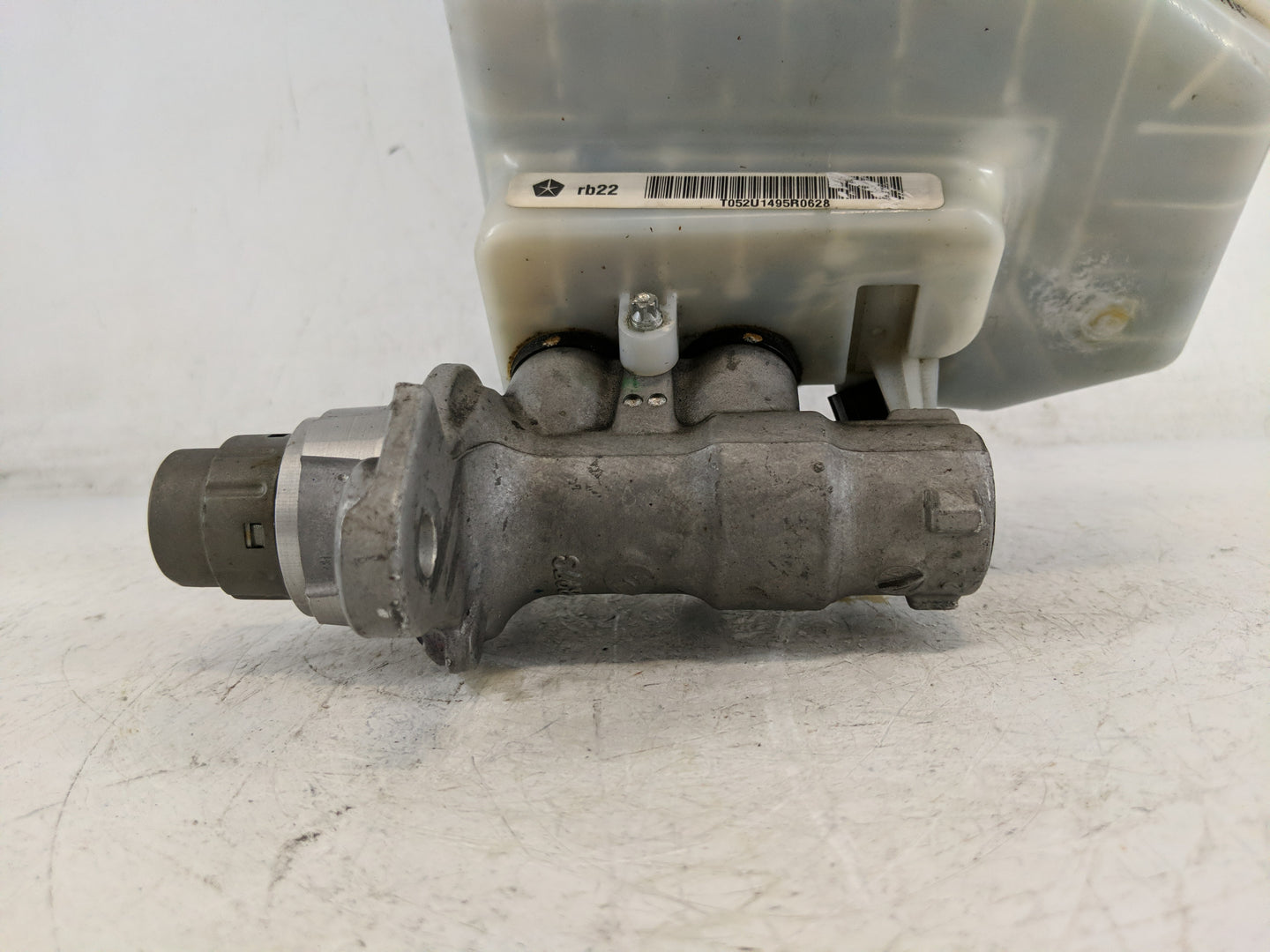 Dodge Caravan Brake Master Cylinder - Oemusedautoparts1.com