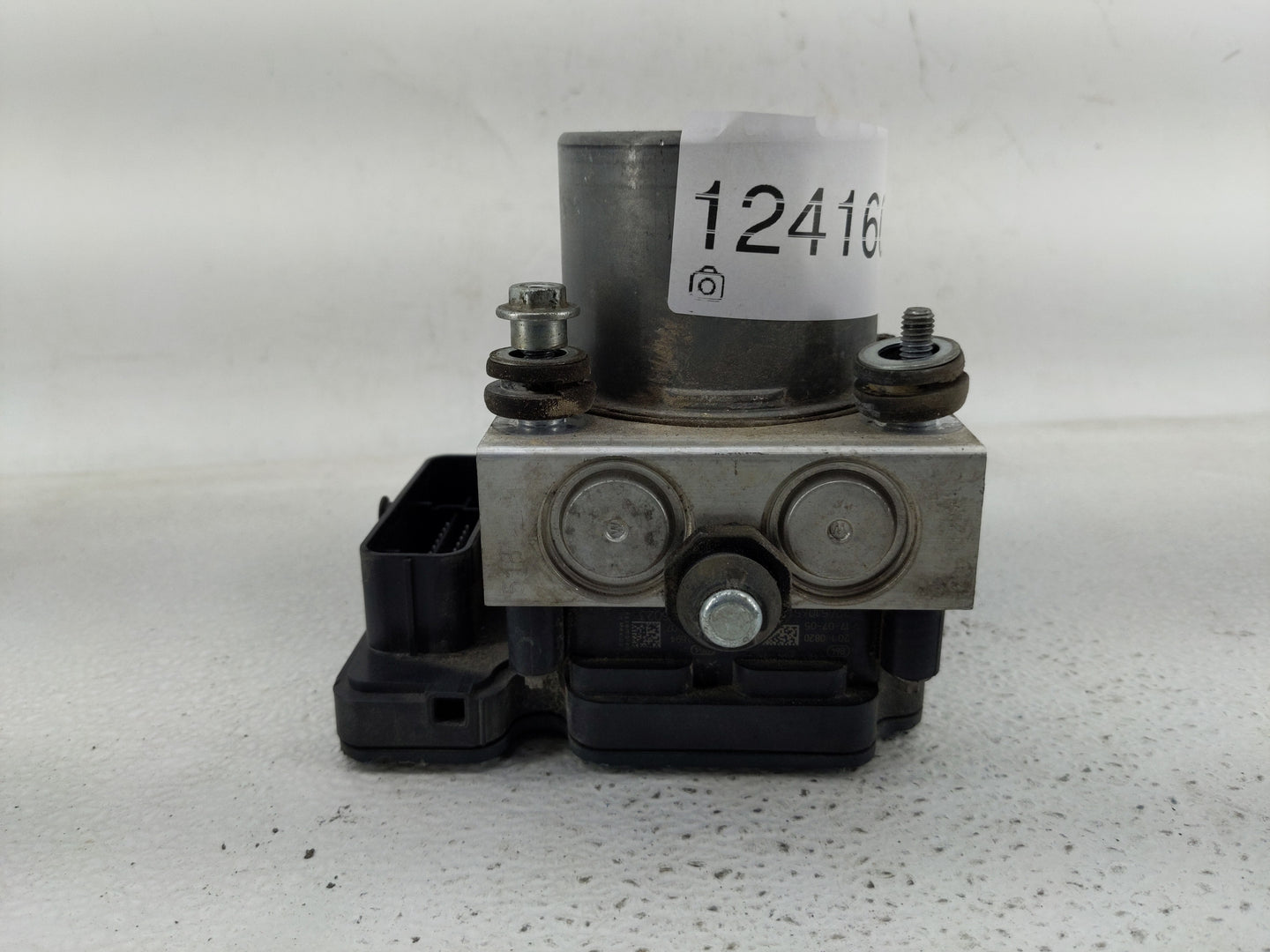 2015 Dodge Caravan ABS Pump Control Module Replacement P/N:P68183B03AC Fits Fits 2016 2017 2018 2019 2020 OEM Used Auto Part