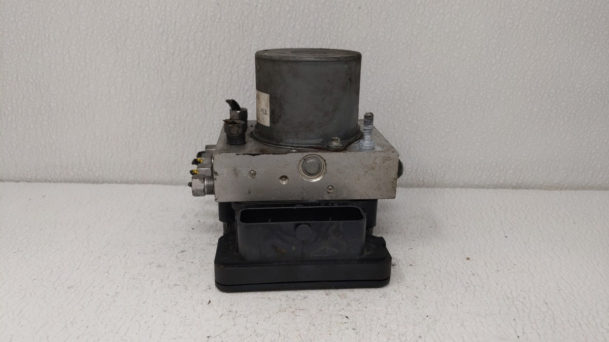 2015 Dodge Caravan Anti-Lock Brake ABS Pump Module Actuator OEM P/N:P68183803AC P68183803AD Fits Fits 2016 2017 2018 2019 20