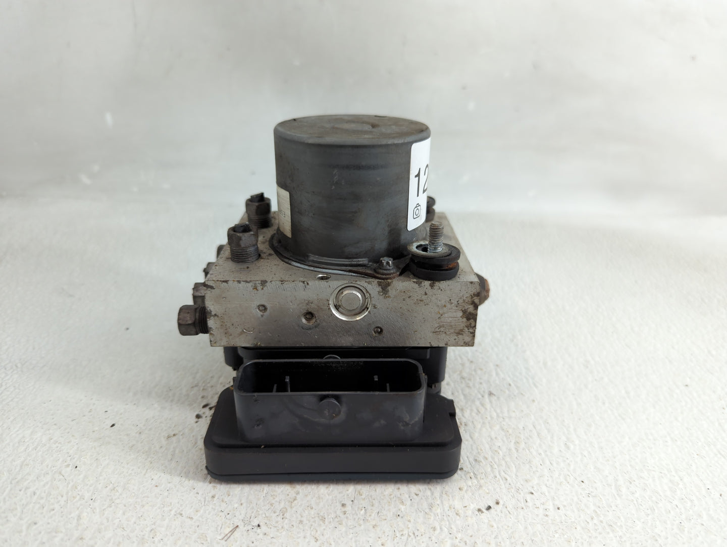 2015 Dodge Caravan ABS Pump Control Module Replacement P/N:P68183803AC Fits Fits 2016 2017 2018 2019 2020 OEM Used Auto Part