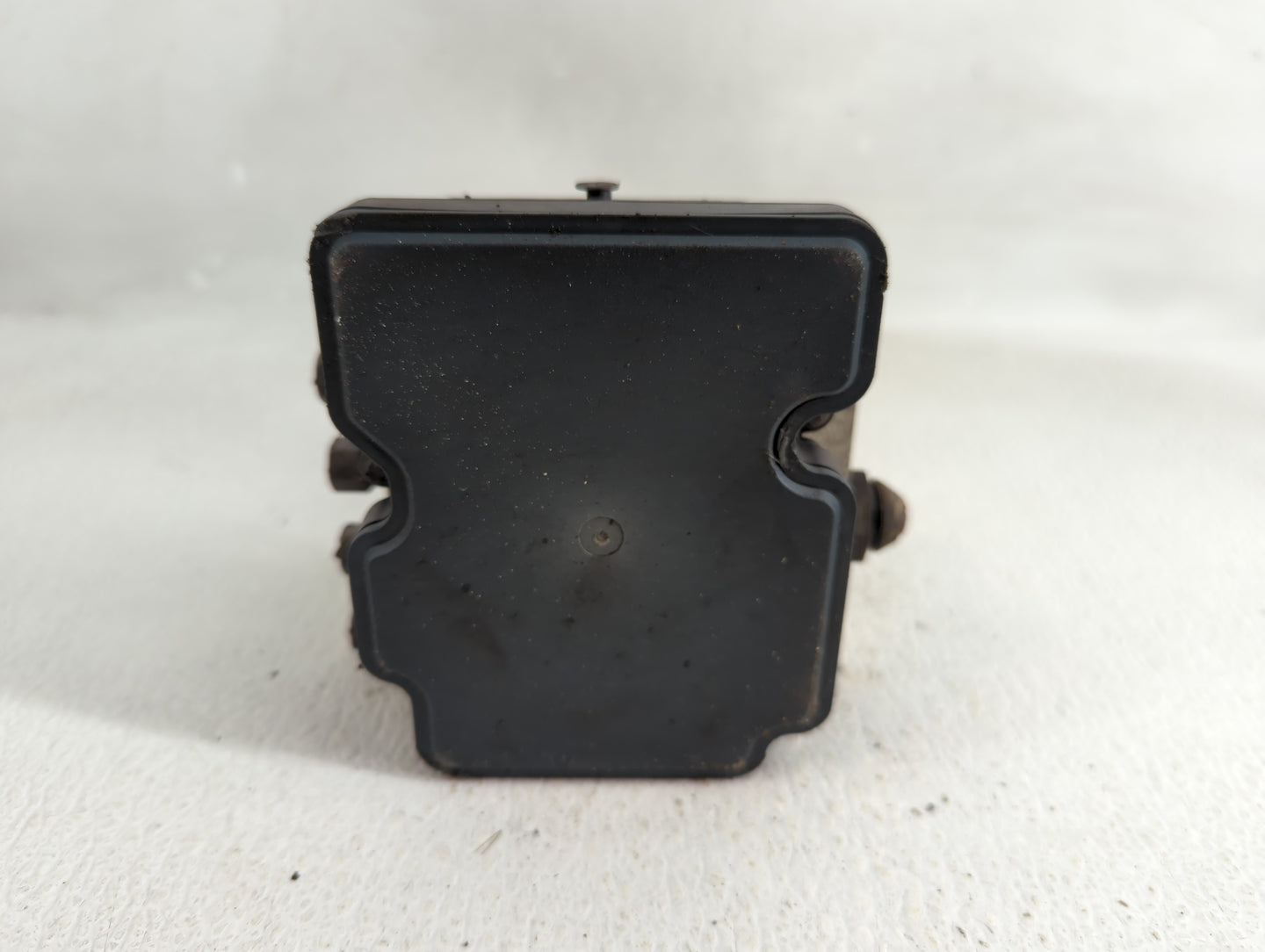 2015 Dodge Caravan ABS Pump Control Module Replacement P/N:P68183803AC Fits Fits 2016 2017 2018 2019 2020 OEM Used Auto Part