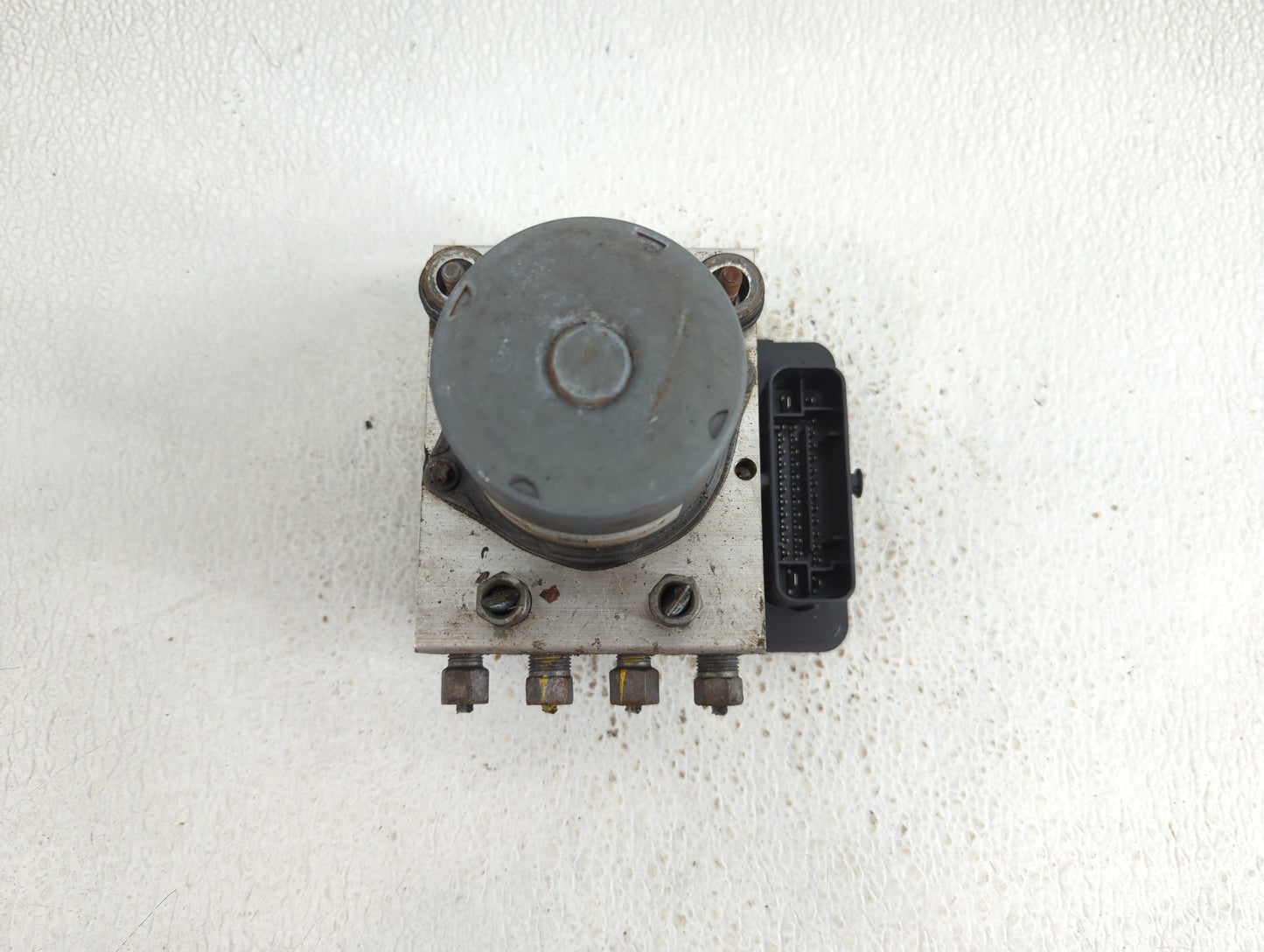 2015 Dodge Caravan ABS Pump Control Module Replacement P/N:P68183803AC Fits Fits 2016 2017 2018 2019 2020 OEM Used Auto Part