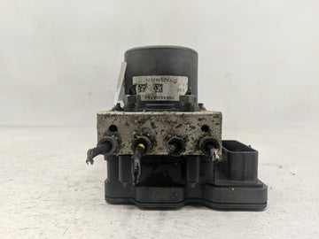 2015 Dodge Caravan ABS Pump Control Module Replacement P/N:P68183803AC Fits Fits 2016 2017 2018 2019 2020 OEM Used Auto Part