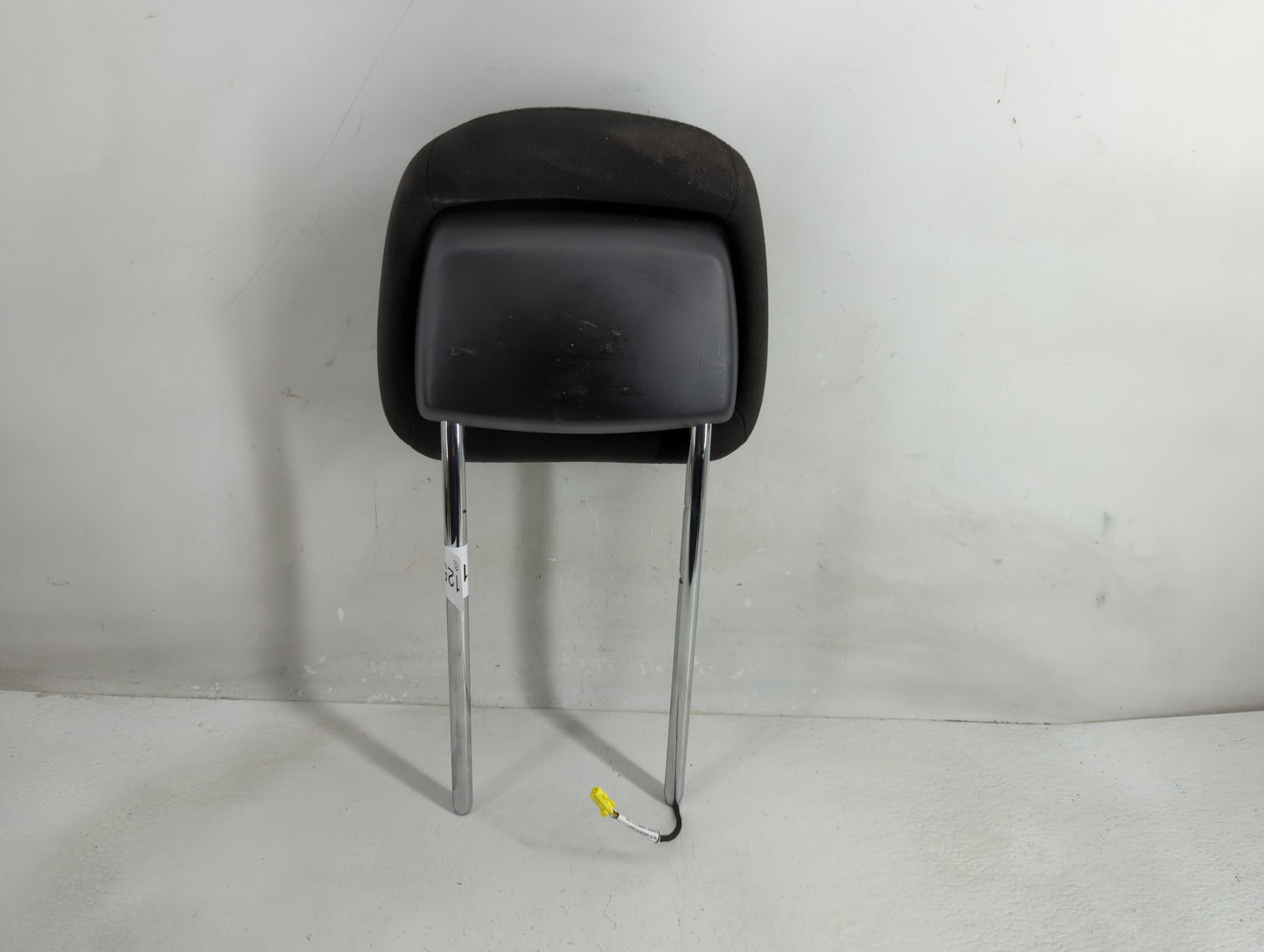 2015 Dodge Caravan Headrest Head Rest Front Driver Passenger Seat Fits OEM Used Auto Parts - Oemusedautoparts1.com