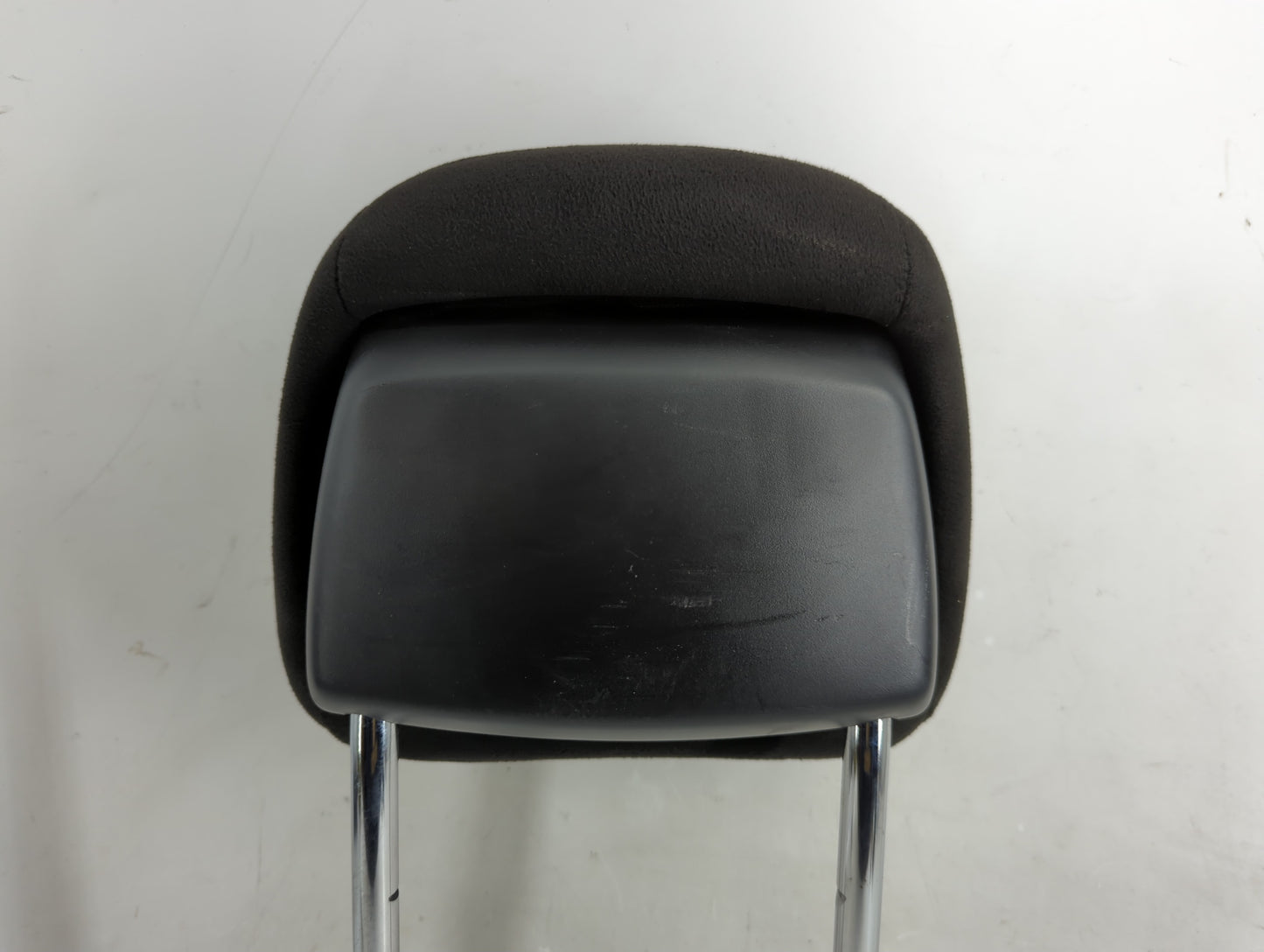 2015 Dodge Caravan Headrest Head Rest Rear Seat Fits OEM Used Auto Parts - Oemusedautoparts1.com