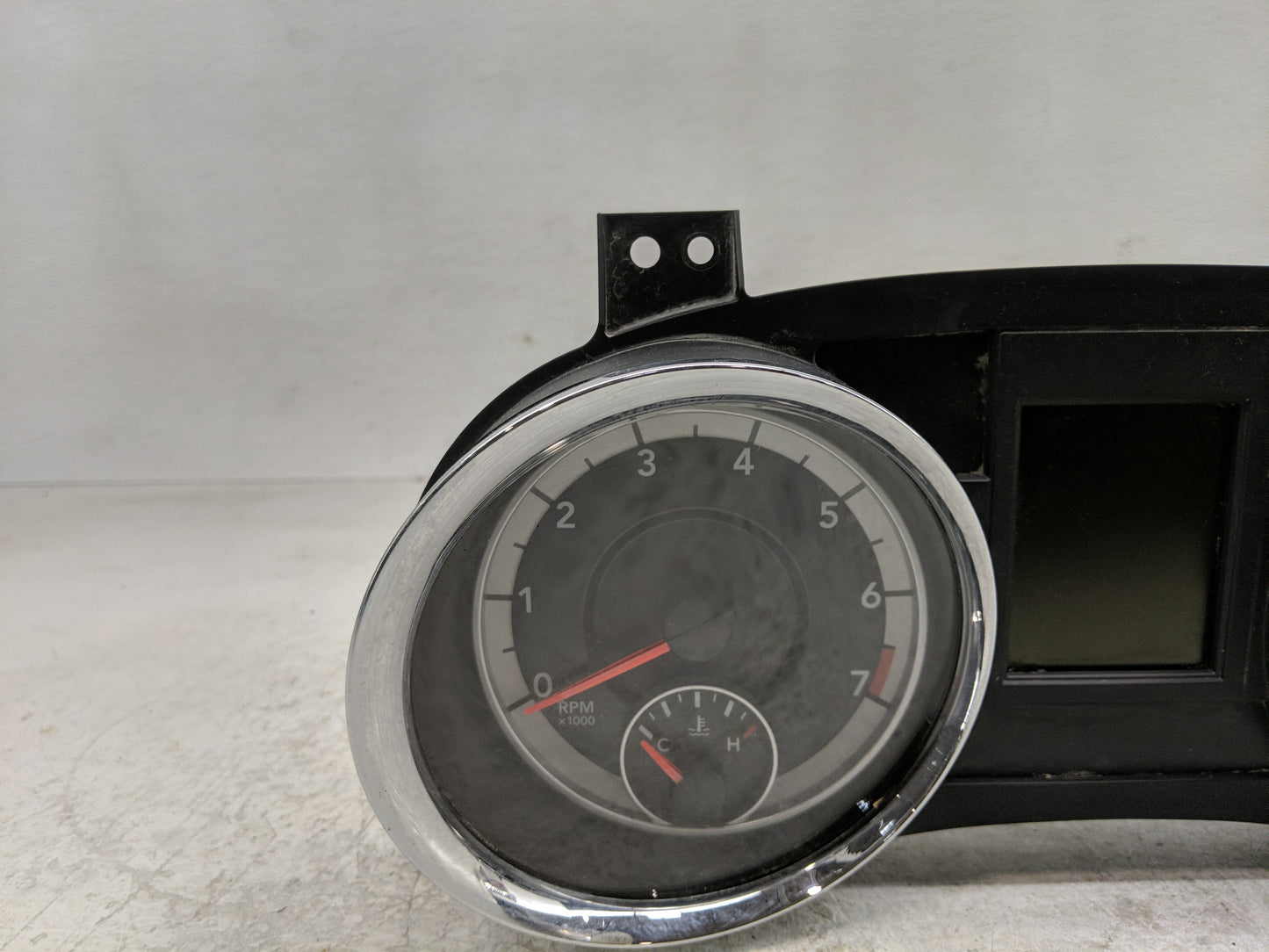 2015 Dodge Caravan Instrument Cluster Speedometer Gauges P/N:68241682AA Fits Fits 2016 2017 2018 OEM Used Auto Parts - Oemus