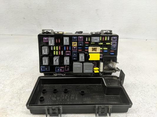 Dodge Caravan Fusebox Fuse Box Relay Module Tipm 68239606aa