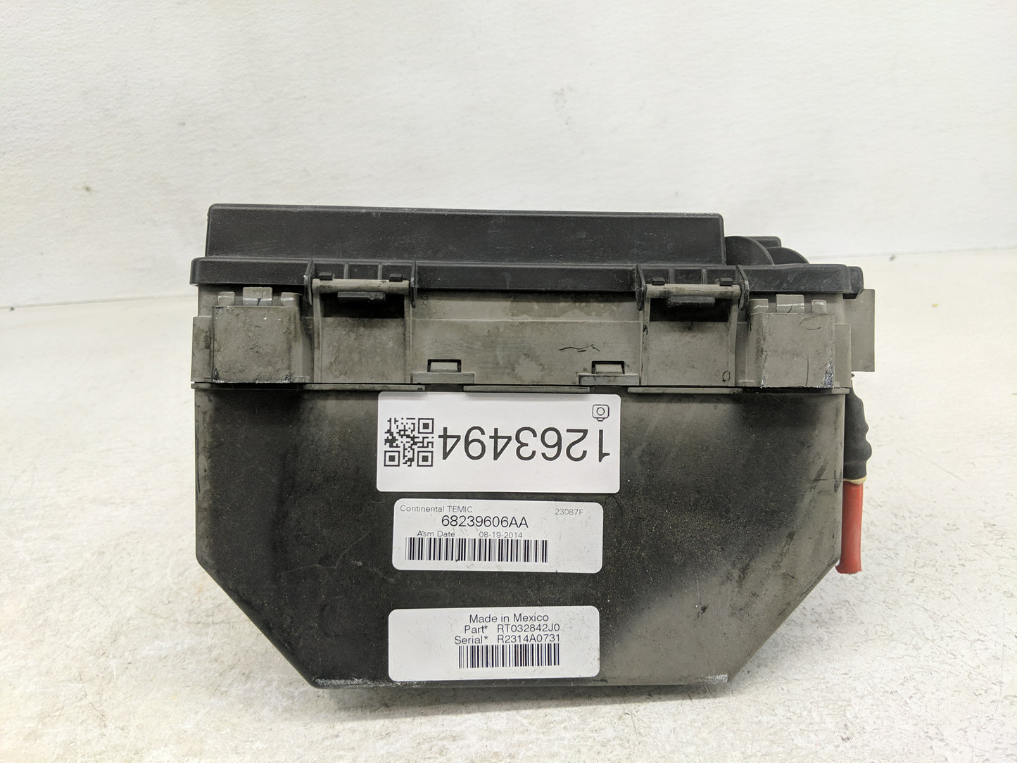 Dodge Caravan Fusebox Fuse Box Relay Module Tipm 68239606aa - Oemusedautoparts1.com