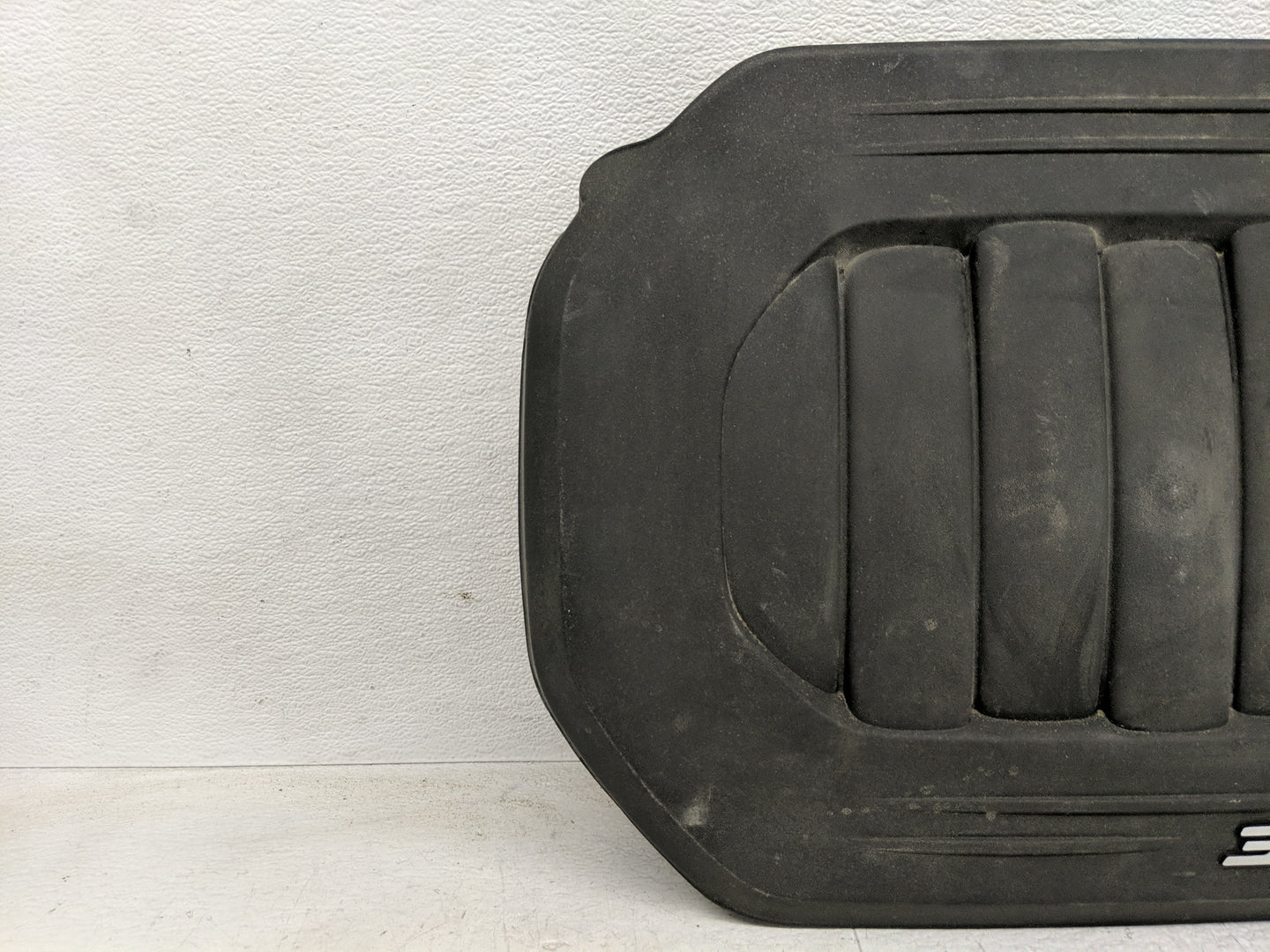 2015 Dodge Caravan Engine Cover - Oemusedautoparts1.com