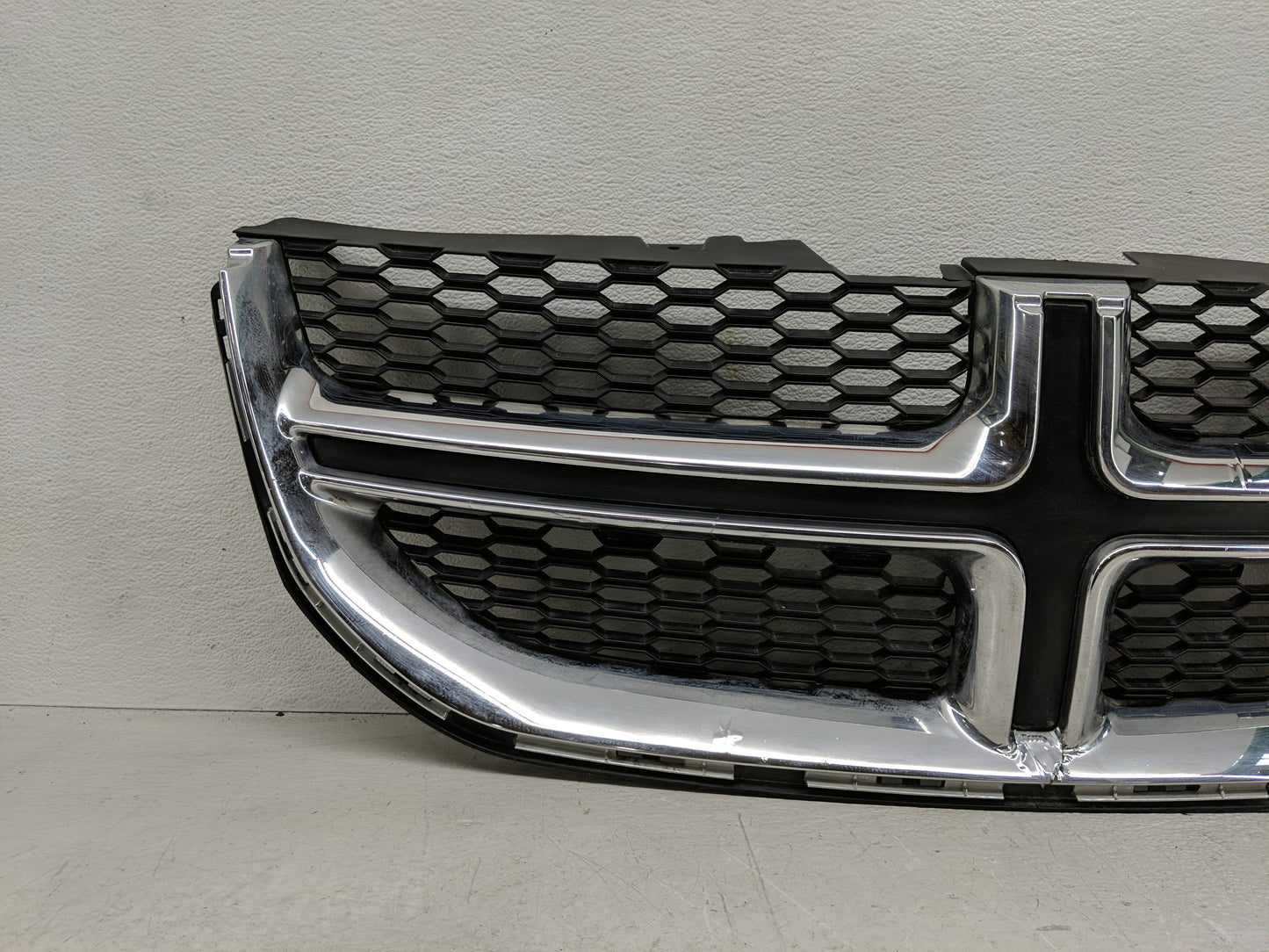 Dodge Caravan Front Grille Bumper Not Included - Oemusedautoparts1.com