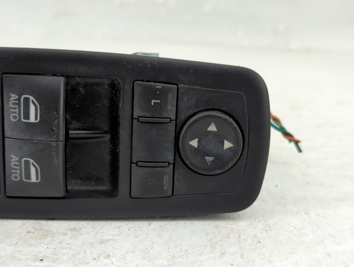 2015 Dodge Caravan Master Power Window Switch Replacement Driver Side Left P/N:10 0914 31 68110871AA Fits Fits 2012 2013 201