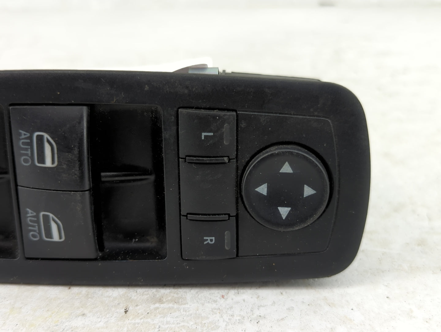 2015 Dodge Caravan Master Power Window Switch Replacement Driver Side Left P/N:10136342 68298871AA Fits Fits 2012 2013 2014 