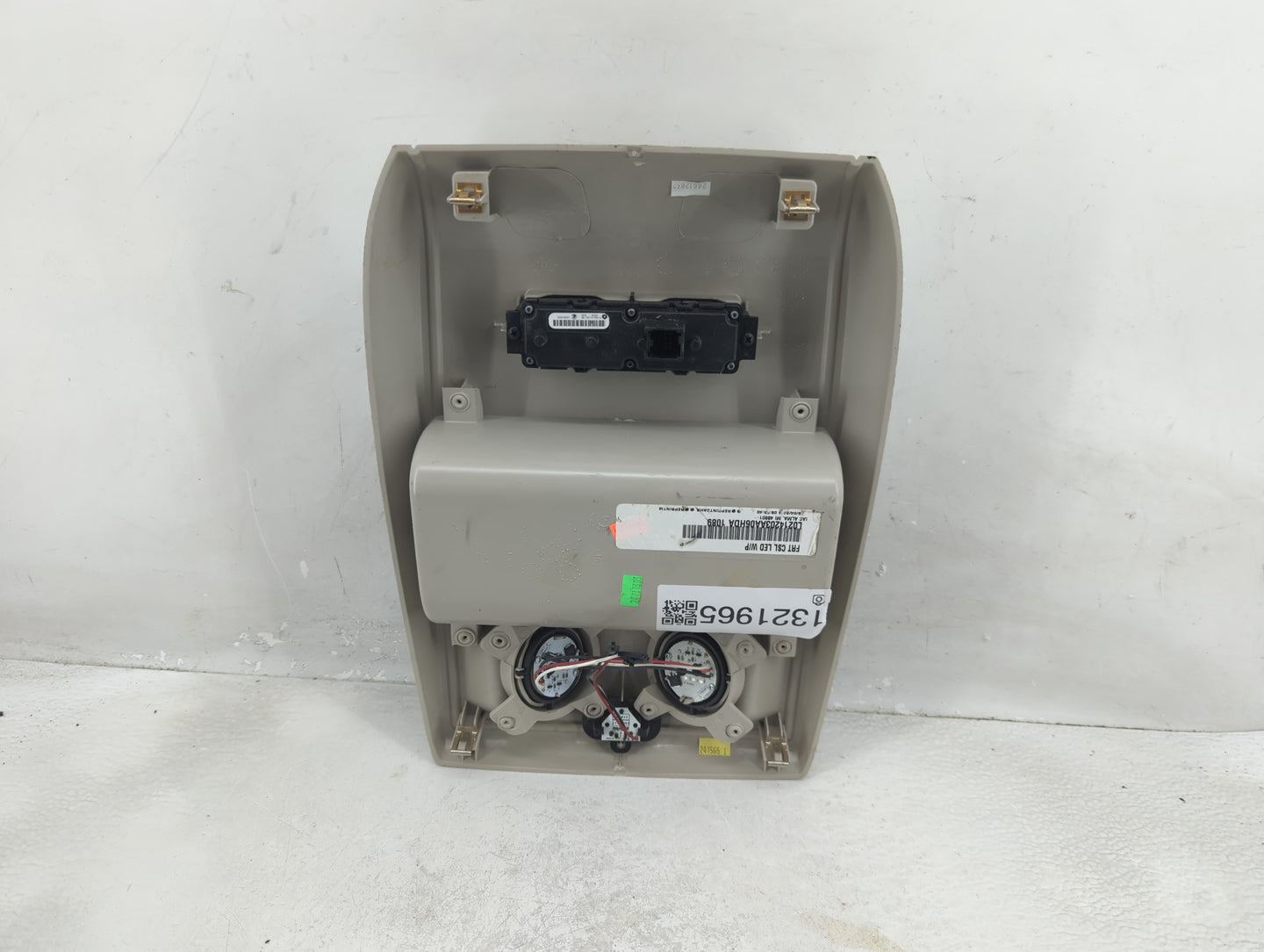 2015 Dodge Caravan Overhead Roof Console - Oemusedautoparts1.com