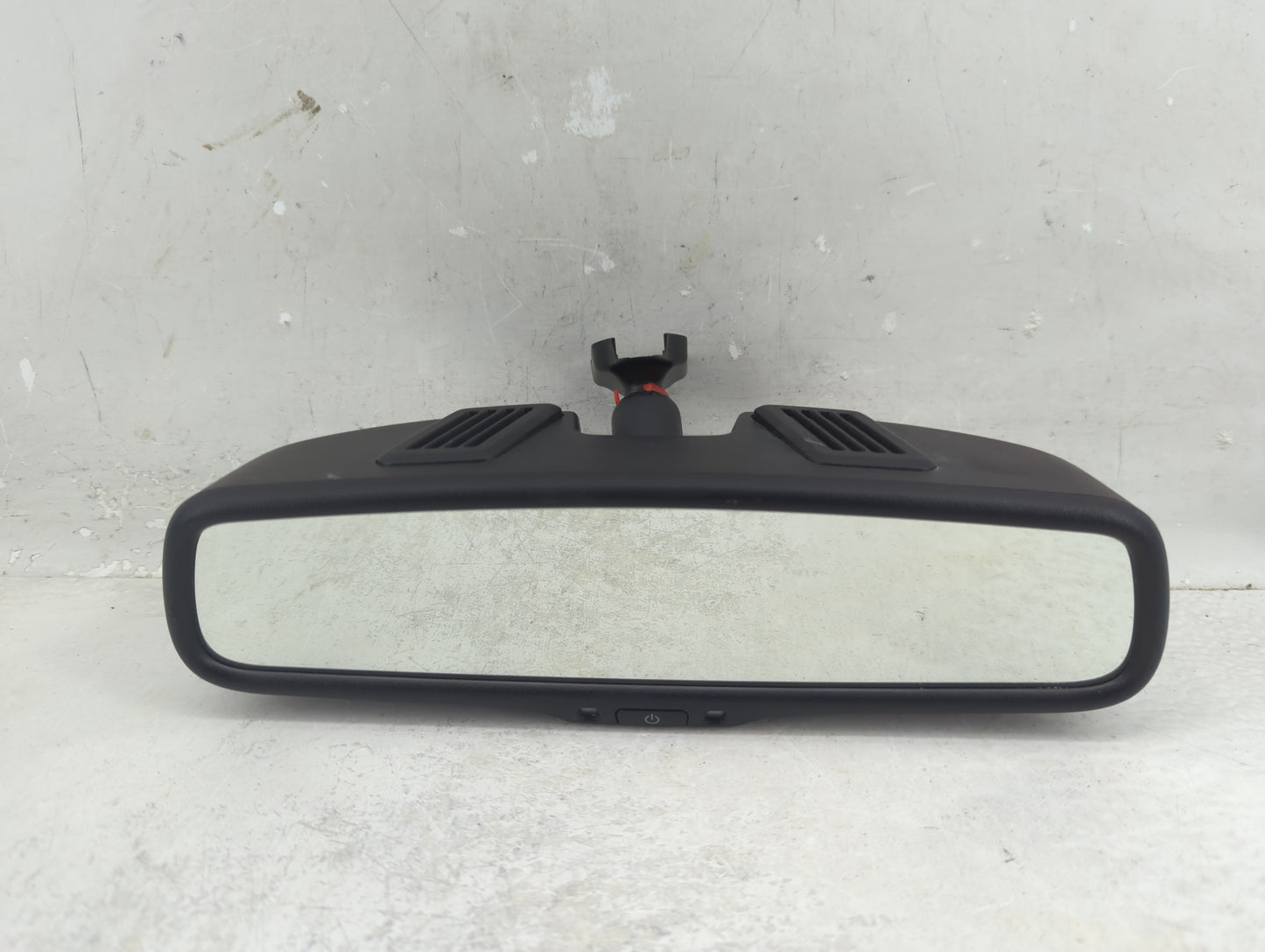 2015 Dodge Caravan Interior Rear View Mirror Replacement OEM P/N:E11026130 Fits OEM Used Auto Parts - Oemusedautoparts1.com