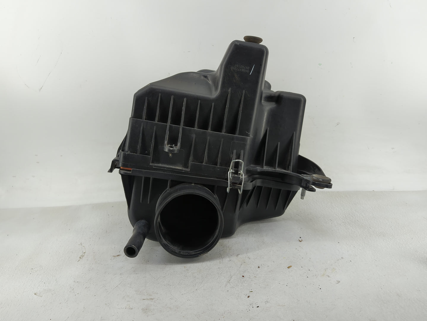 Dodge Caravan Air Cleaner Intake-duct Hose Tube - Oemusedautoparts1.com
