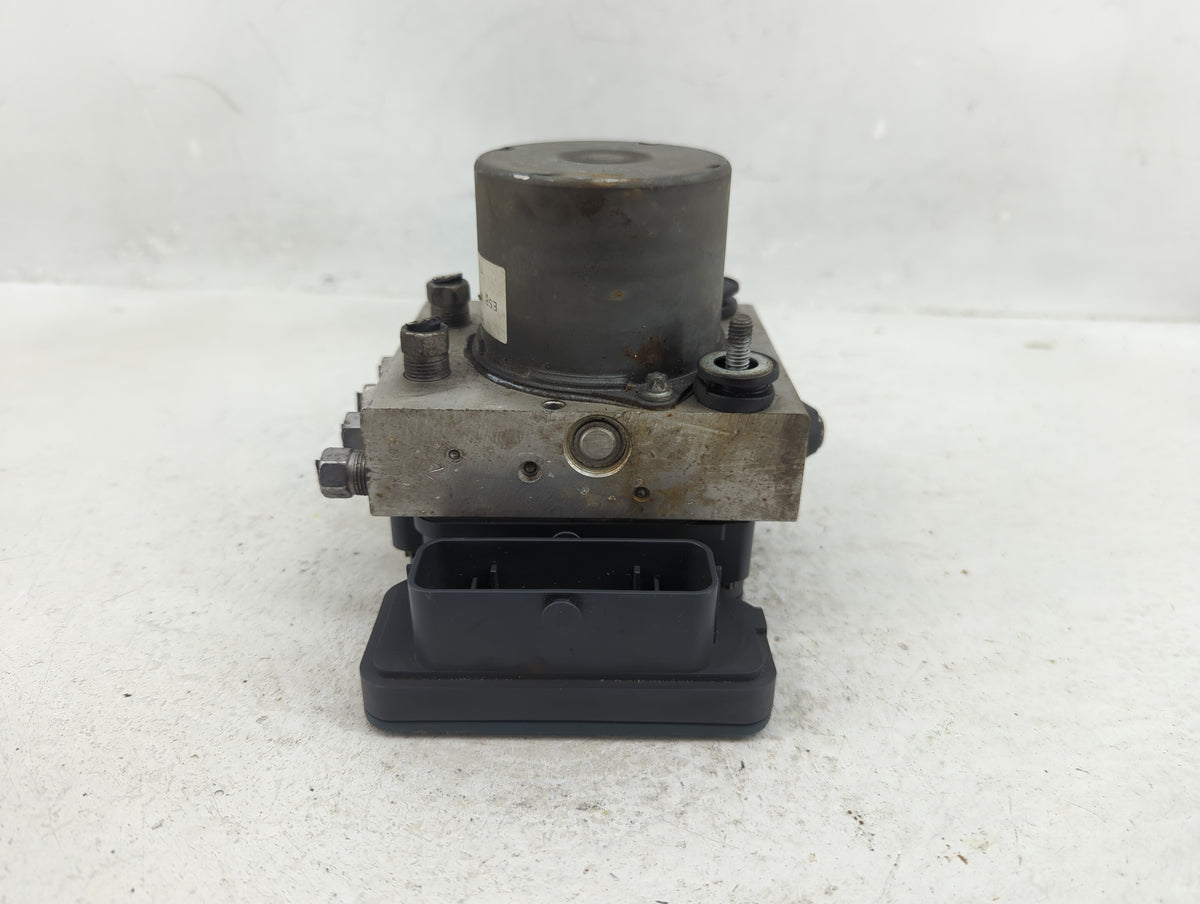 2015 Dodge Caravan Anti-Lock Brake ABS Pump Module Actuator OEM P/N:68183803AC Fits Fits 2016 2017 2018 2019 2020 OEM Used A