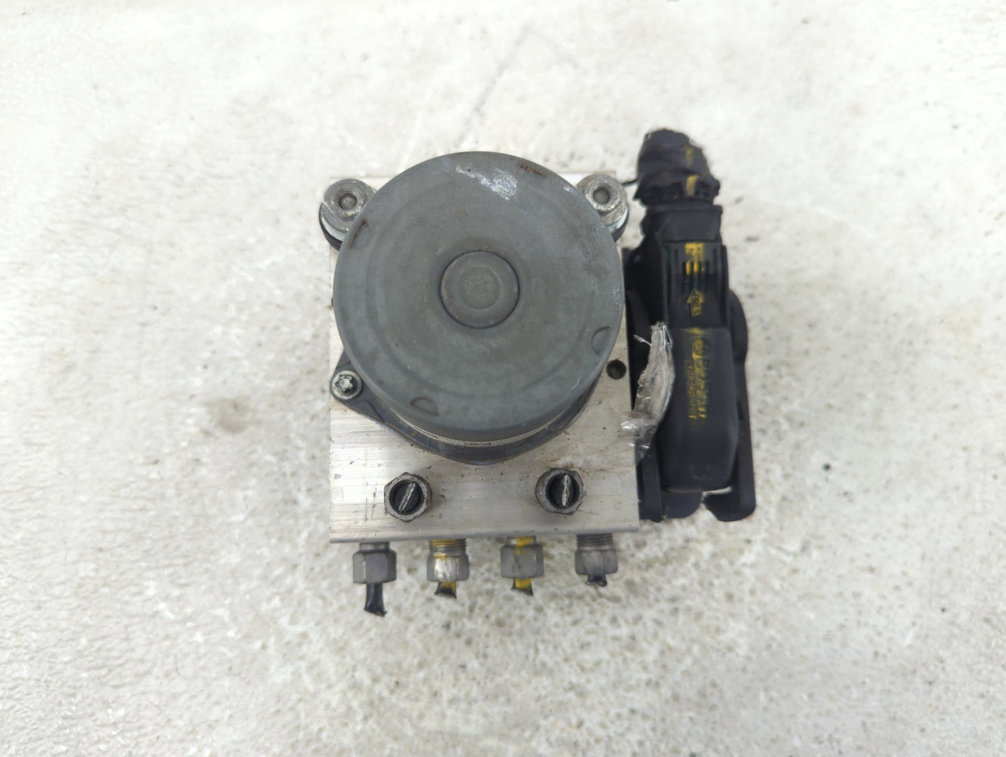 2015 Dodge Caravan ABS Pump Control Module Replacement P/N:P68183803AD Fits Fits 2016 2017 2018 2019 2020 OEM Used Auto Part