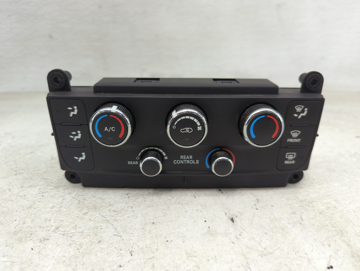 2015 Dodge Caravan Climate Control Module Temperature AC/Heater Replacement P/N:P55111240AI Fits OEM Used Auto Parts - Oemus