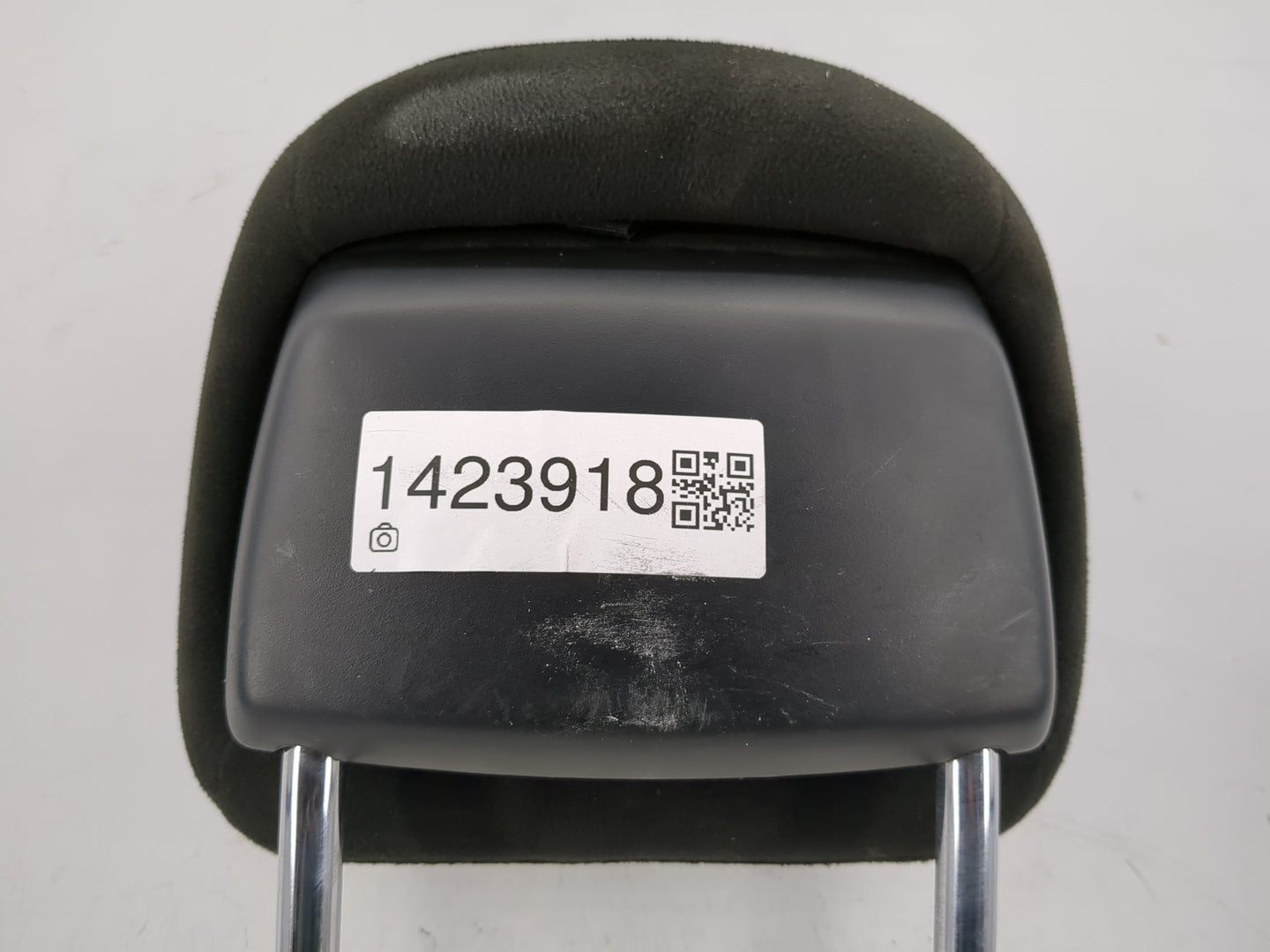 2015 Dodge Caravan Headrest Head Rest Rear Center Seat Fits Fits 2011 2012 2013 2014 2016 2017 2018 OEM Used Auto Parts - Oe