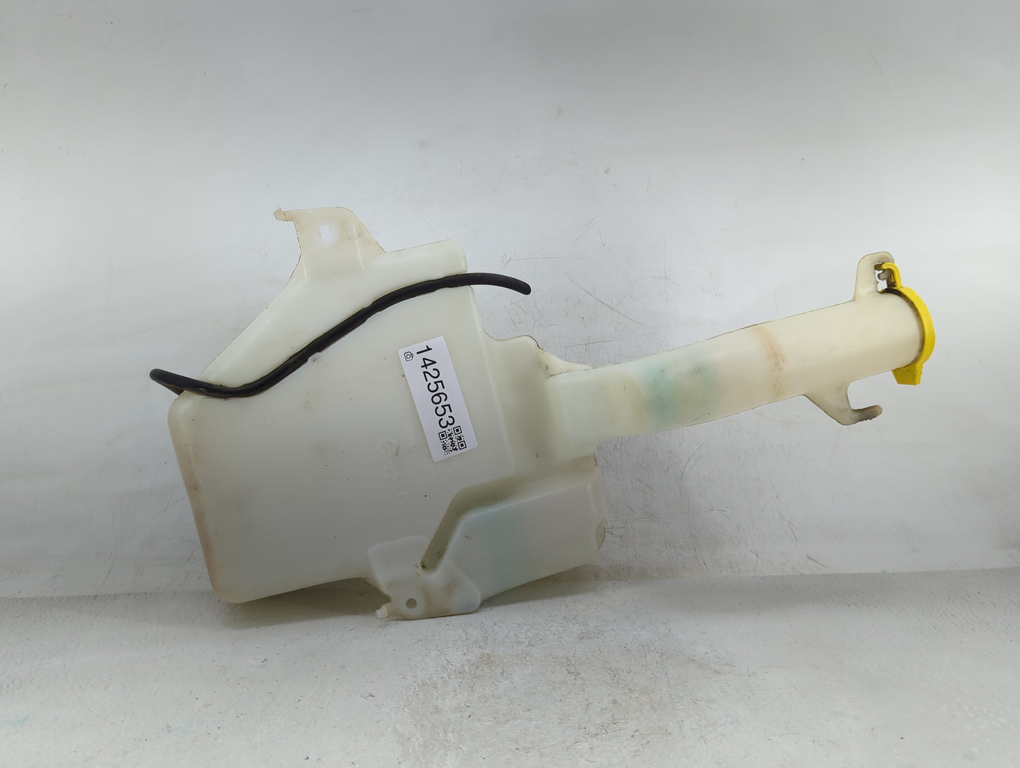 Dodge Caravan Windshield Washer Fluid Reservoir Bottle Oem - Oemusedautoparts1.com