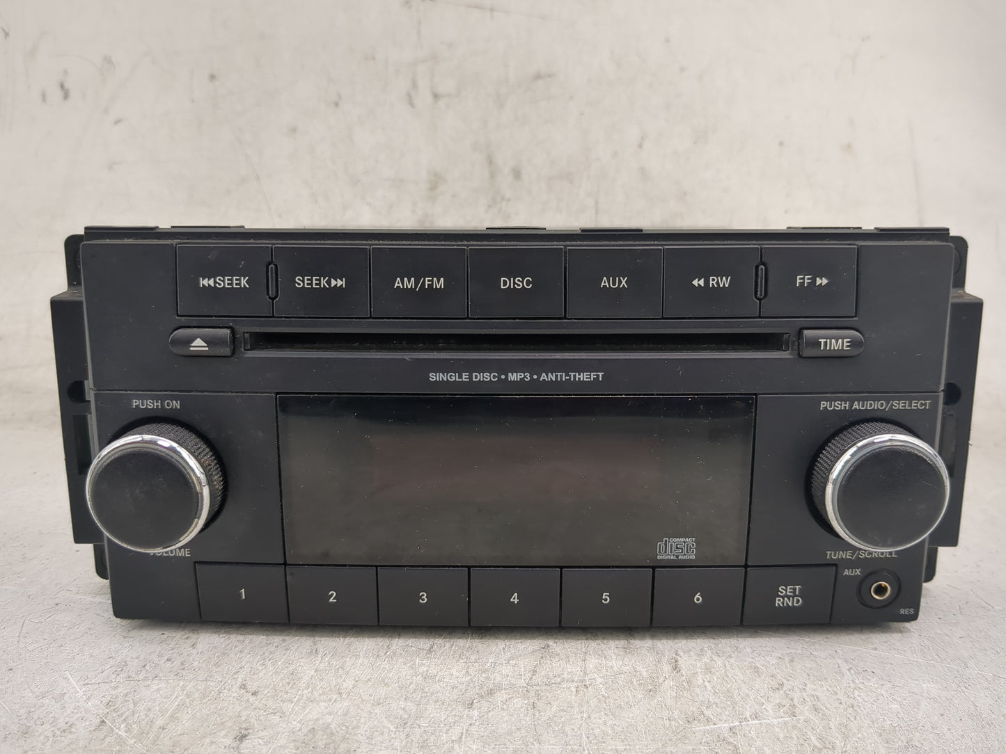 2015 Dodge Caravan Radio AM FM Cd Player Receiver Replacement P/N:P05091301AC SPNP05091301AC Fits OEM Used Auto Parts - Oemu