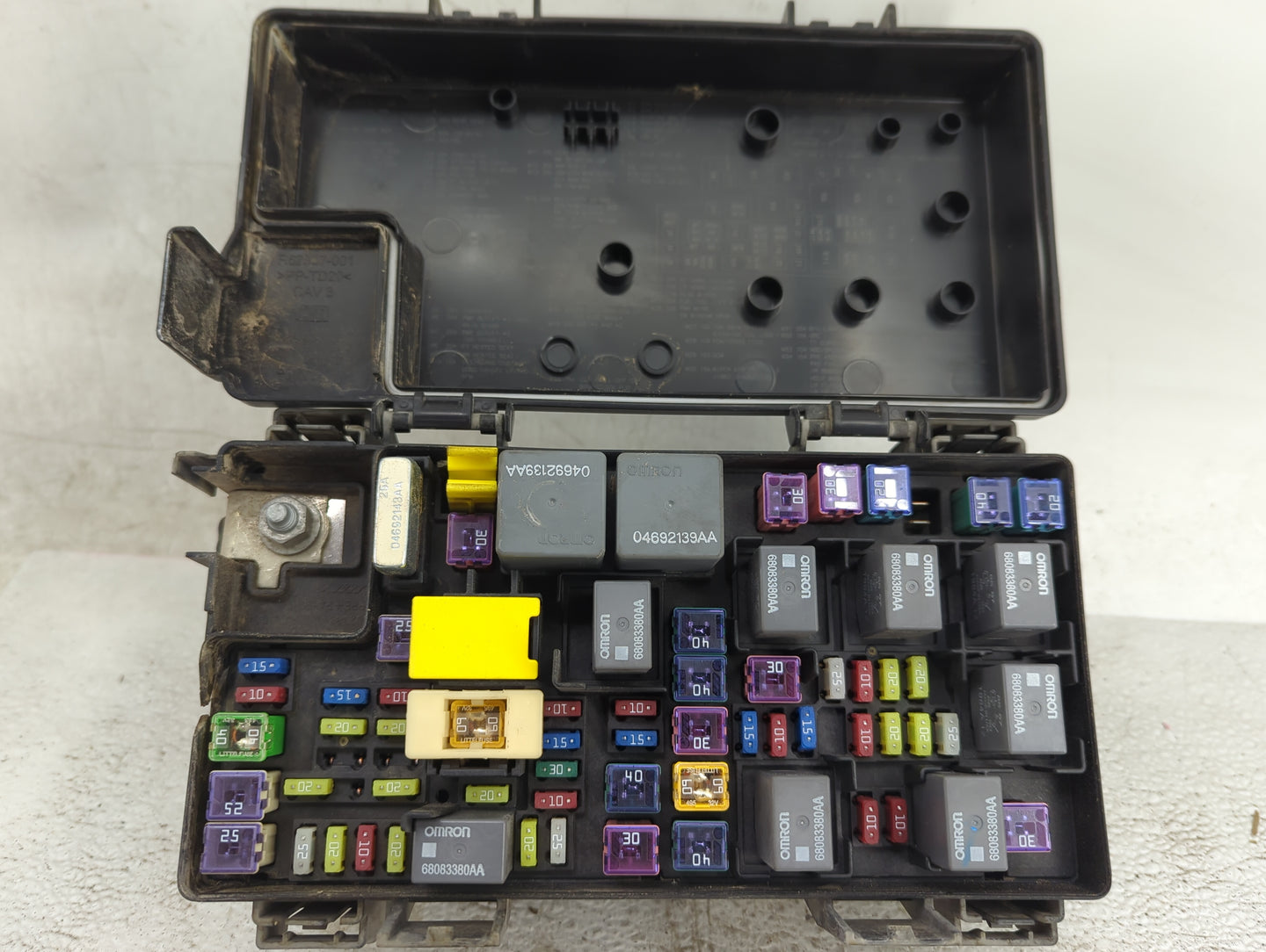 Dodge Caravan Fusebox Fuse Box Relay Module Tipm 1432416 - Oemusedautoparts1.com