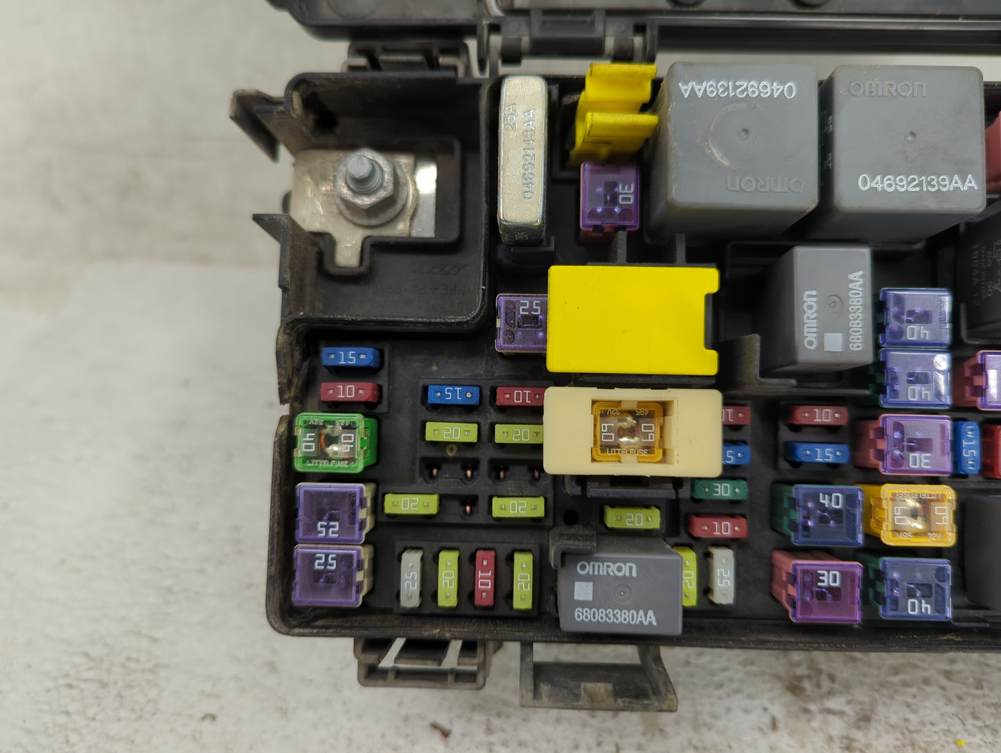 Dodge Caravan Fusebox Fuse Box Relay Module Tipm 1432416 - Oemusedautoparts1.com