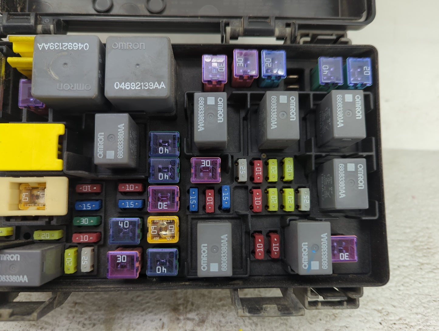 Dodge Caravan Fusebox Fuse Box Relay Module Tipm 1432416 - Oemusedautoparts1.com