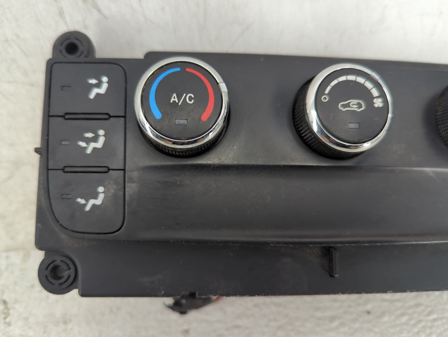 2015 Dodge Caravan Climate Control Module Temperature AC/Heater Replacement P/N:P55111249AH Fits OEM Used Auto Parts - Oemus